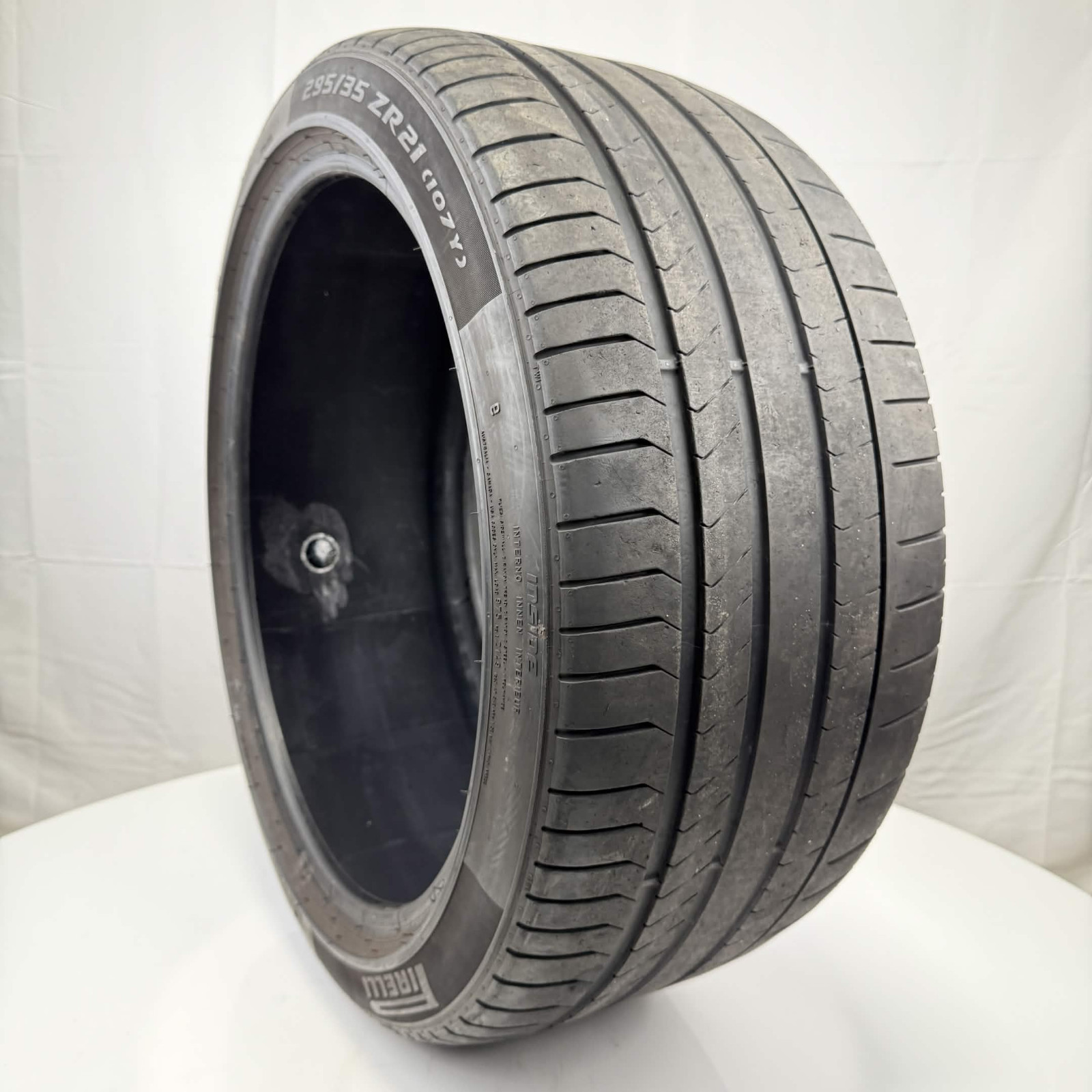 Used 295/35ZR21 Pirelli P Zero PZ4 107Y 6/32 (DOT 22)