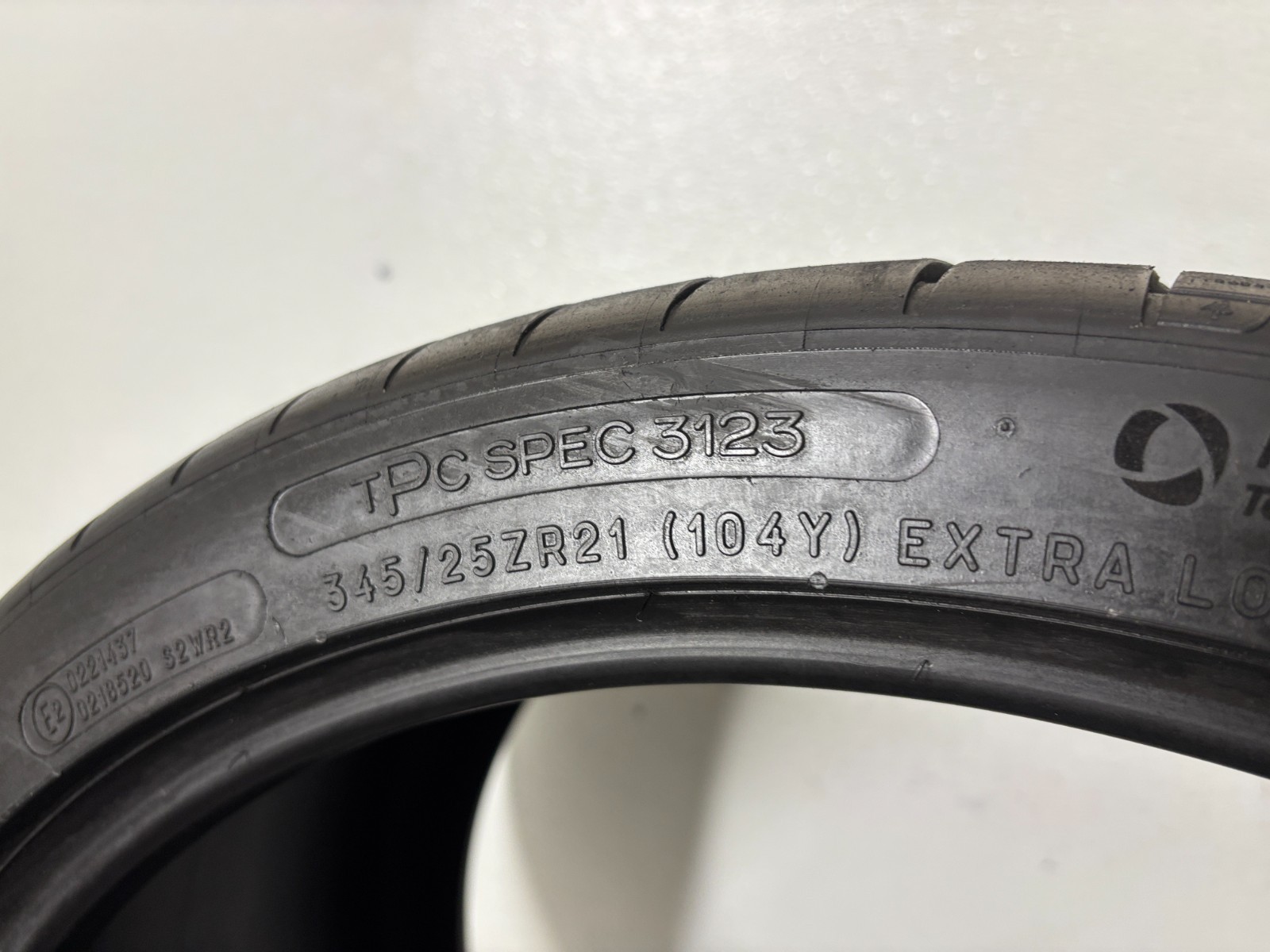 NO SHIPPING ONLY LOCAL PICK UP 2 Tires 345 25 21 Michelin Pilot Sport 4 S ZP RFT
