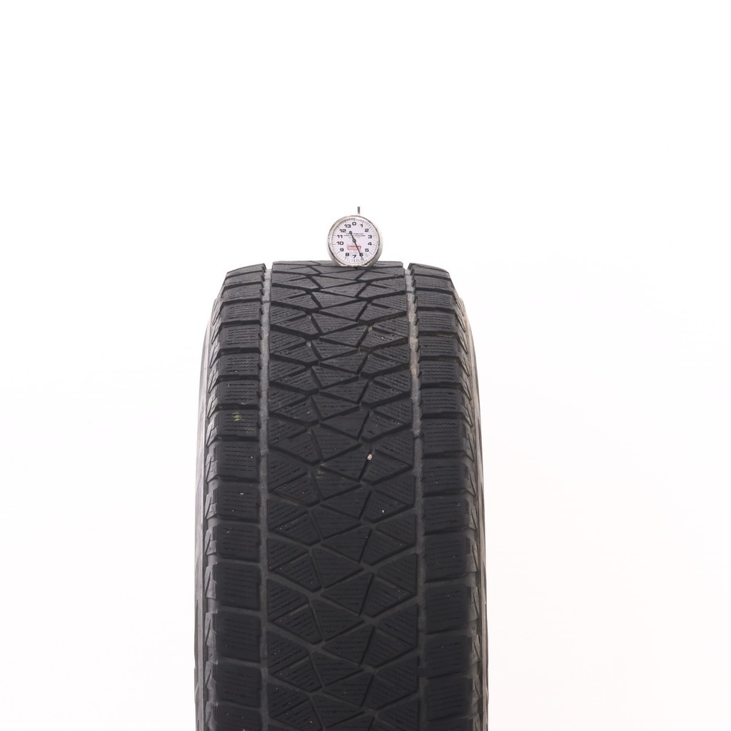Used 255/70R17 Bridgestone Blizzak DM-V2 112S – 6/32