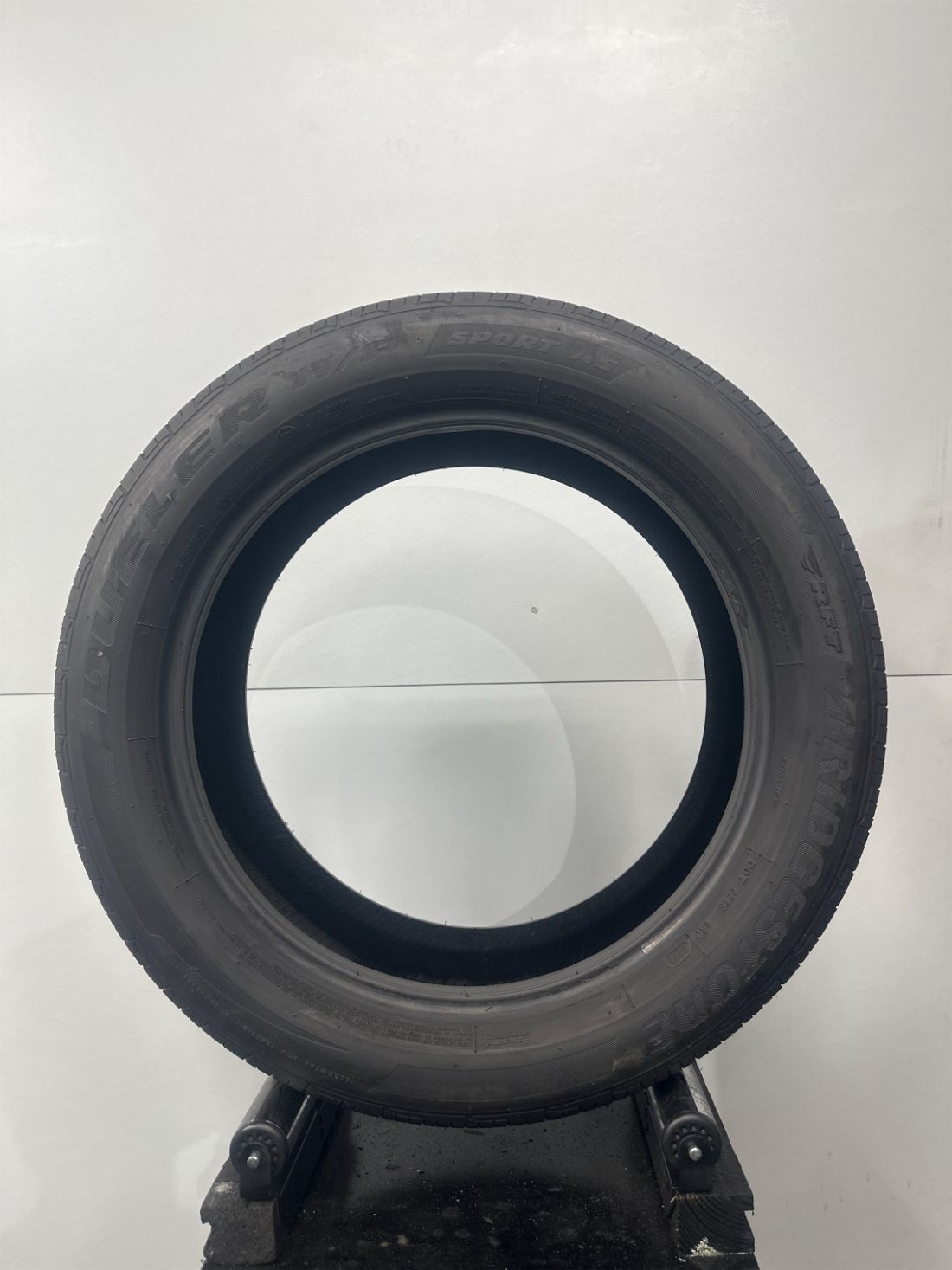 1 Bridgestone Dueler H/P Sport AS Run Flat P245/50R19 2455019 245/50/19 9/32