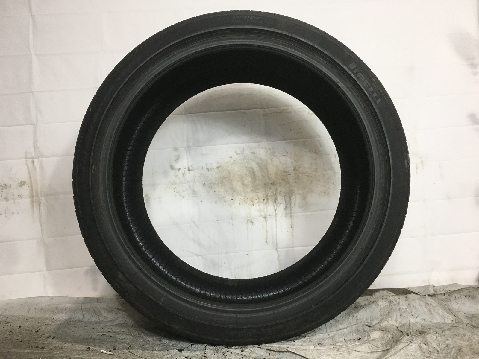 [1] Pirelli P Zero P315/30ZR22 315 30 22 Tire 8.0-8.5/32