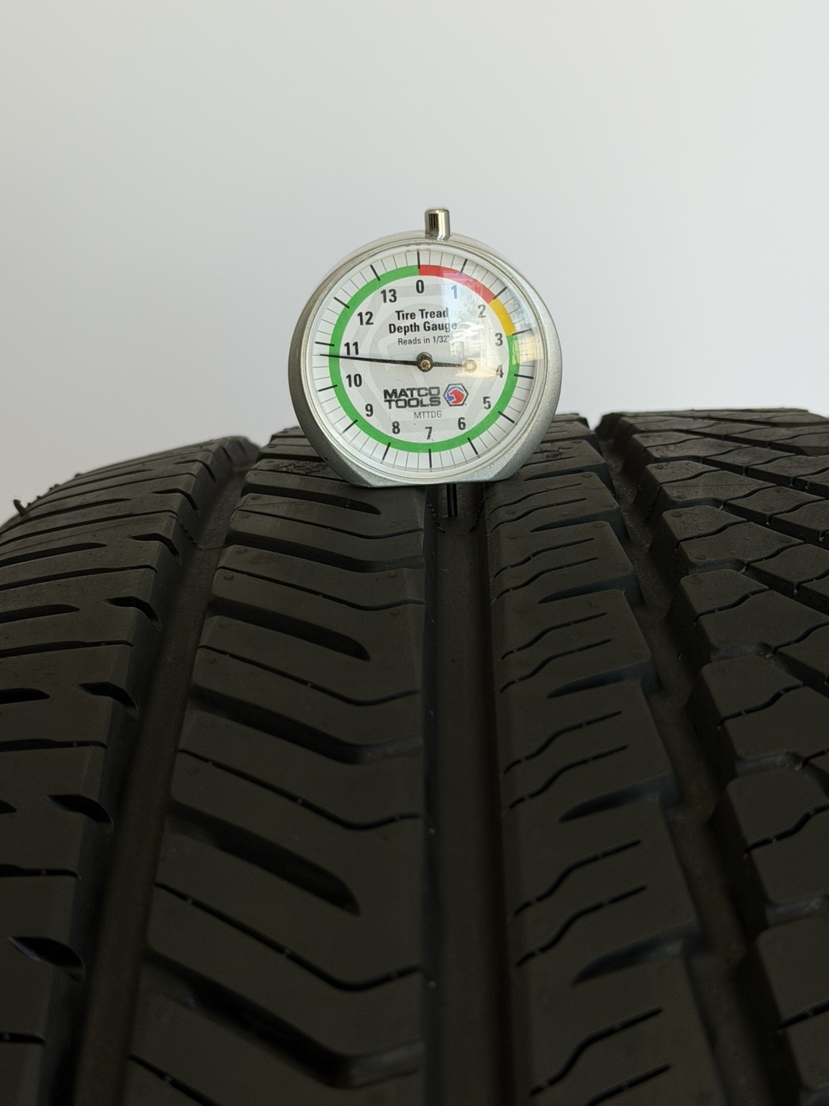 265/35R20 99Y Yokohama Advan Sport A/S+ 10.5/32 DOT 1723 2653520