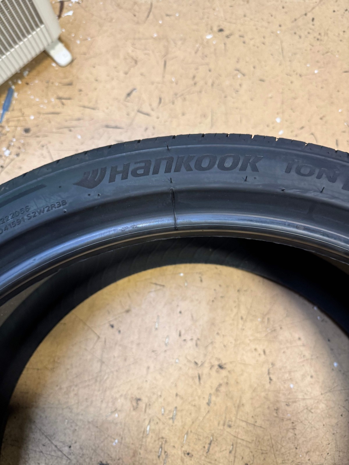 HANKOOK ION EVO AS SUV IH01A (FOAM) BSW P 275 35 21 103W XL ALL SEASON TIRE 1033