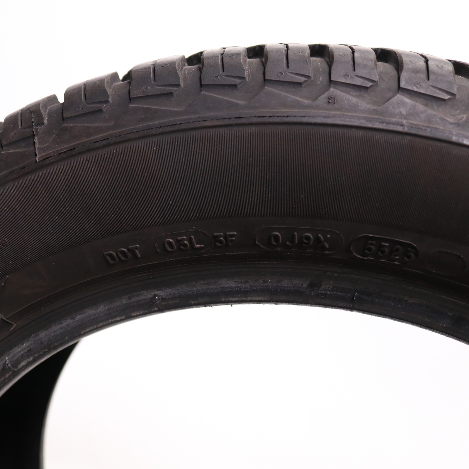 Set of 4 Used 215/55R17 Michelin CrossClimate 2 – 94V – 8.5-9.5/32