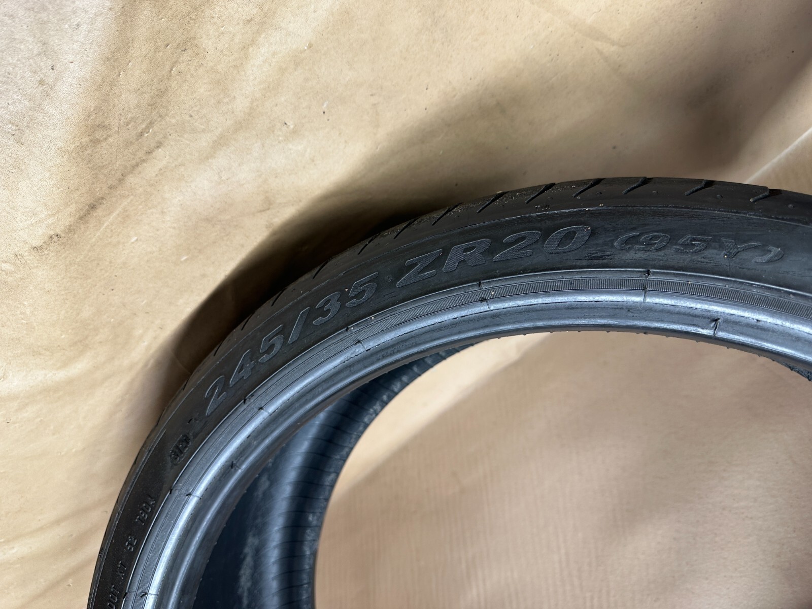 Set of 2 Tires Pirelli P Zero 235/35ZR20 (88Y) 235/35/20 88Y 8/32 Pair