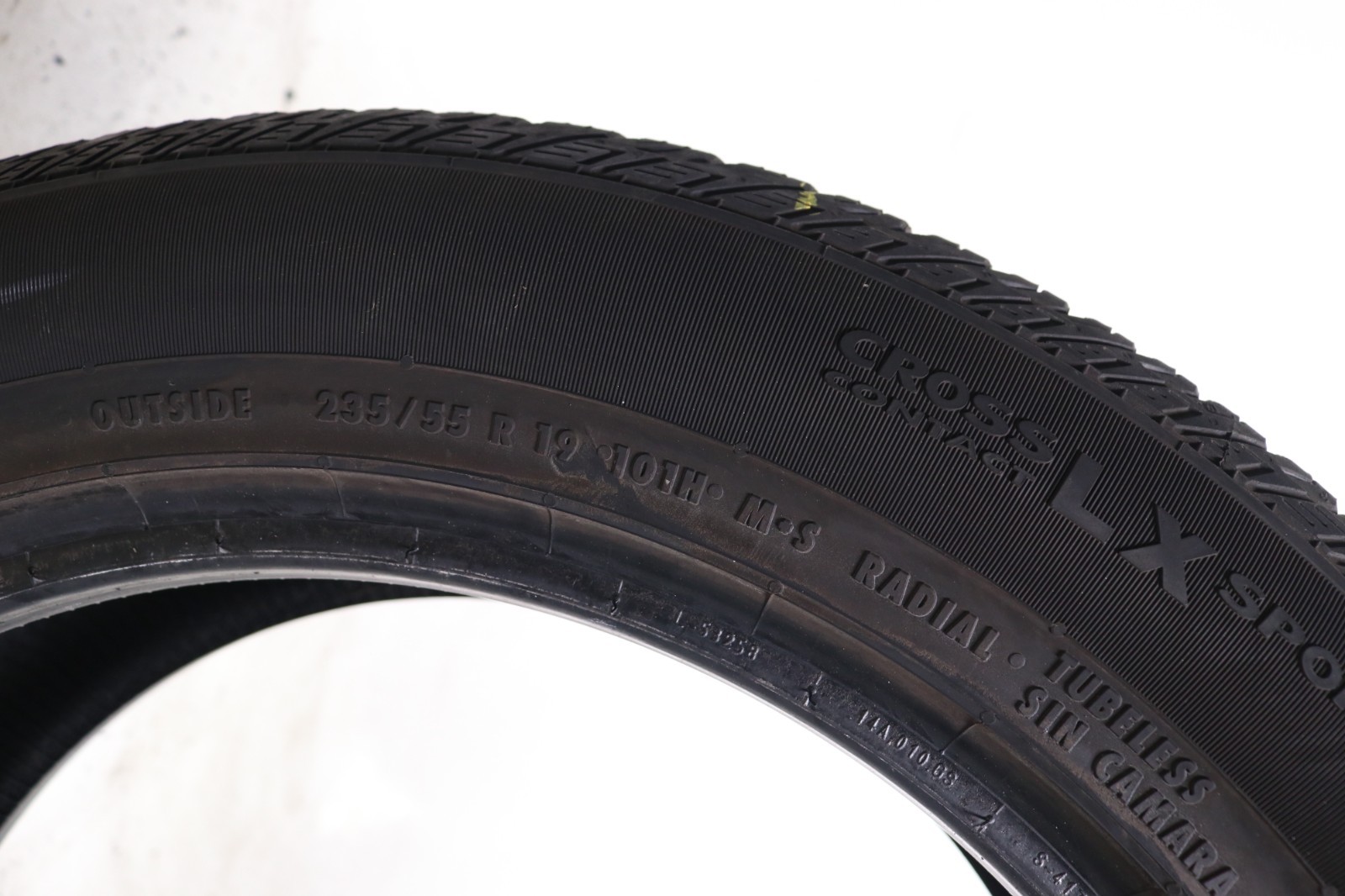Set of 4 Used 235/55R19 Continental CrossContact LX Sport AO – 101H – 8.5-9/32