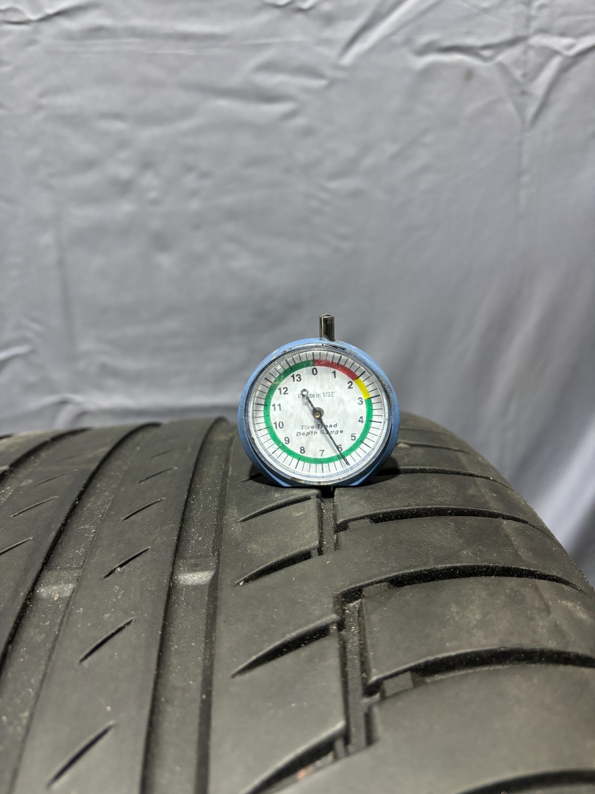 1(One) 315/35R22 Continental PremiumContact6 SSR RSC 111Y – 6/32″ 3153522