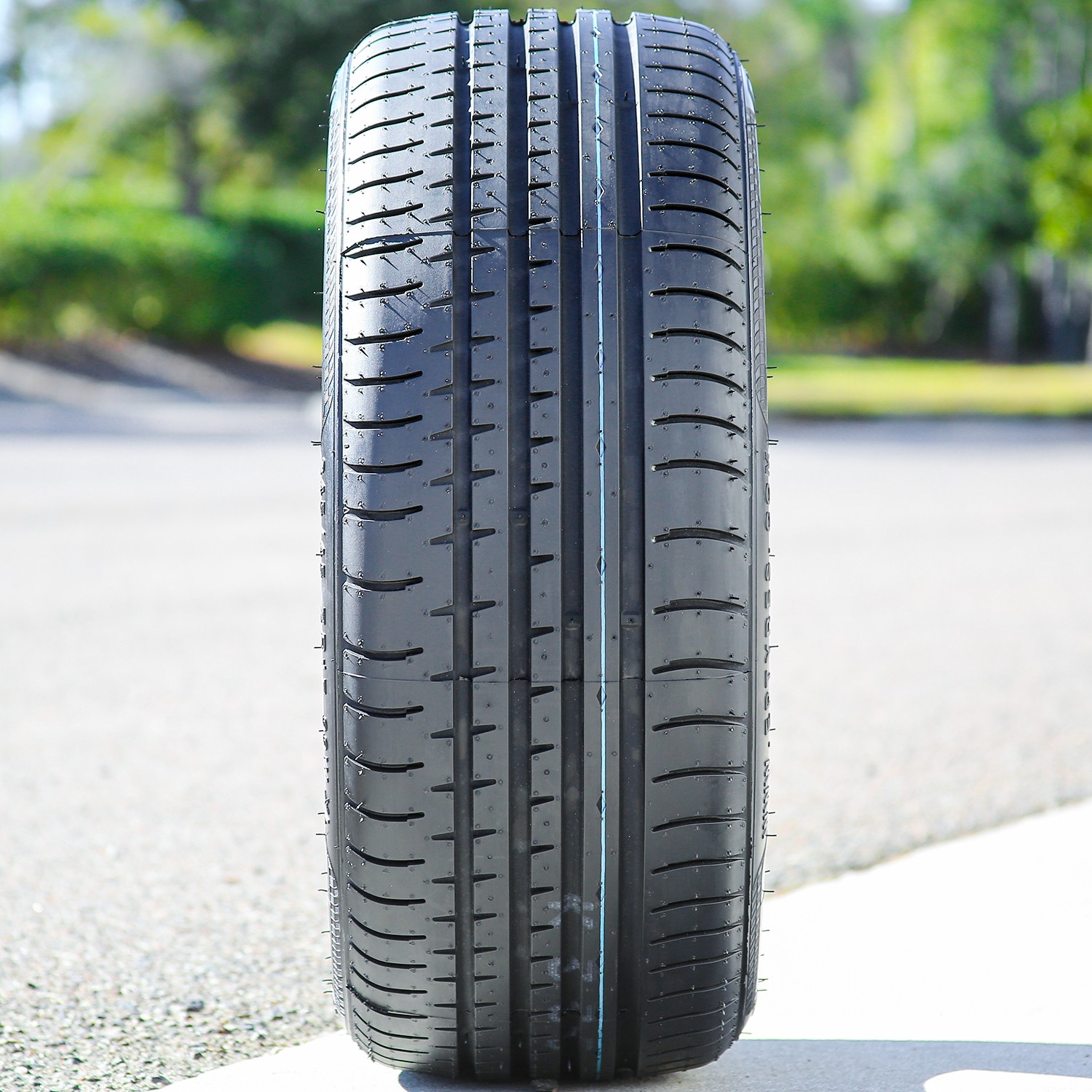 4 Tires Accelera Phi 265/35ZR18 265/35R18 97Y XL A/S High Performance