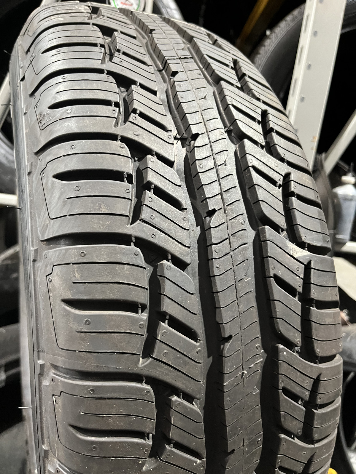 1 New BFGoodrich Advantage T/A Sport LT 265/70R17 115T DOT.5023 11.5/32 New
