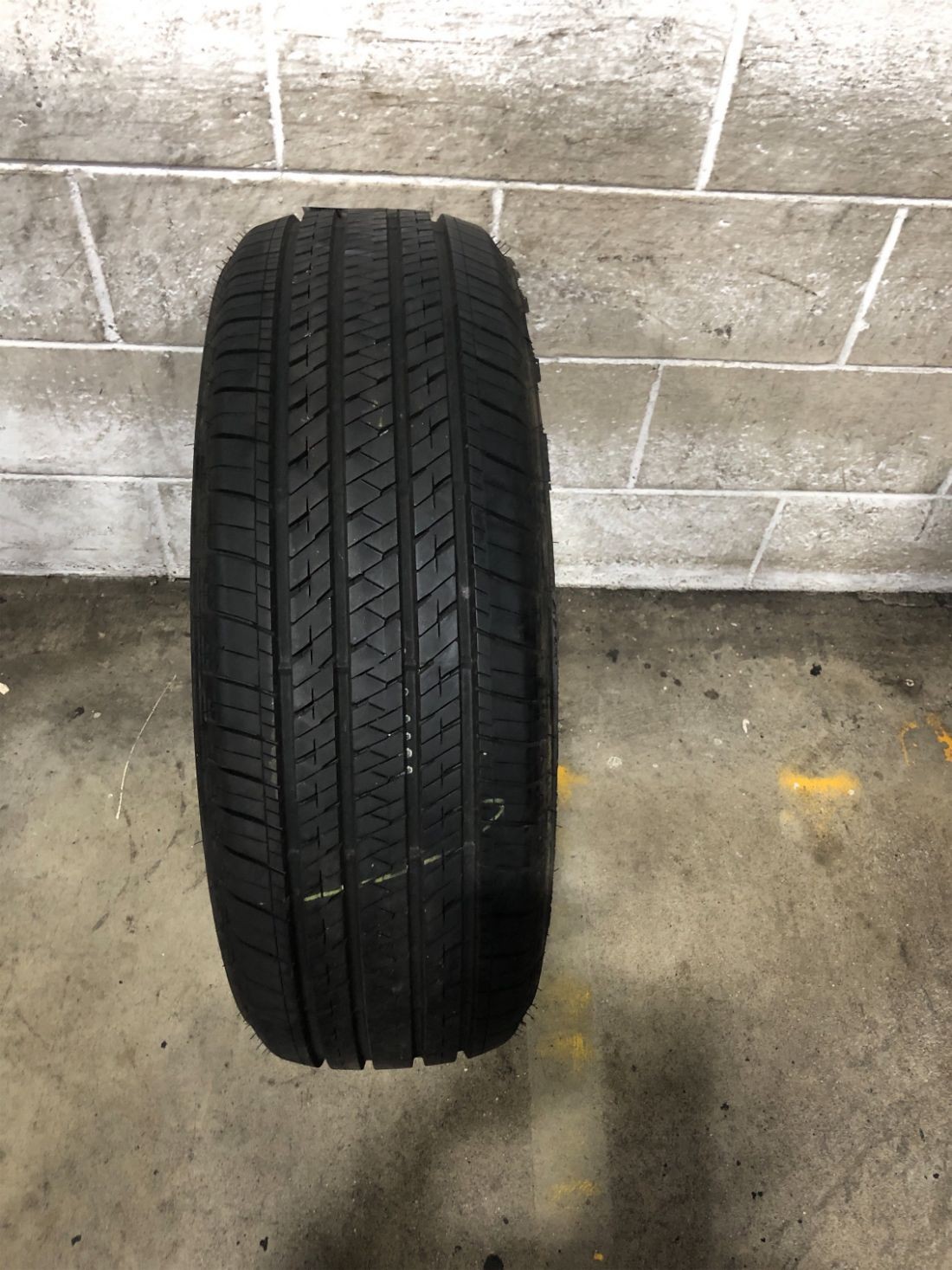 1x P235/60R18 Bridgestone Ecopia H/L 422 Plus 9/32 103 H Used Tire 2356018