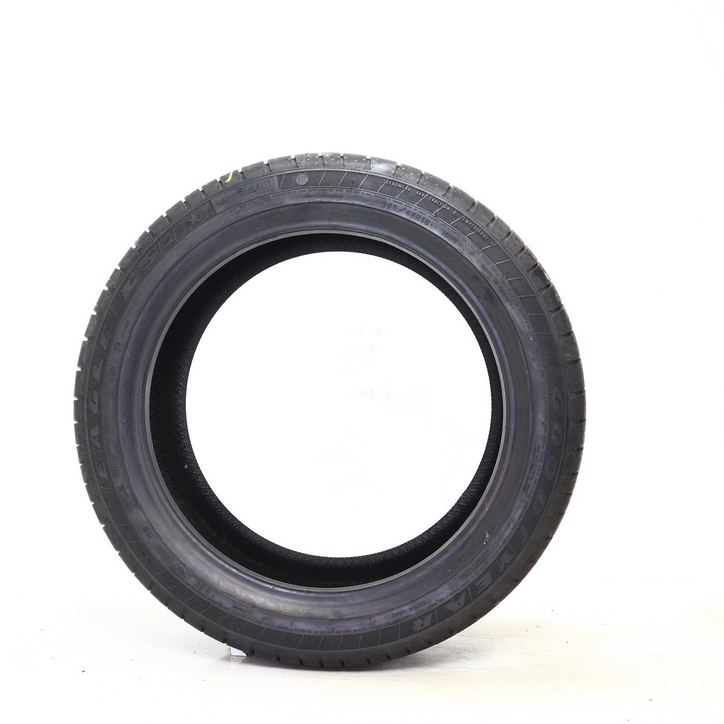 New 245/45R18 Goodyear Eagle LS-2 Run Flat 100V – 10/32