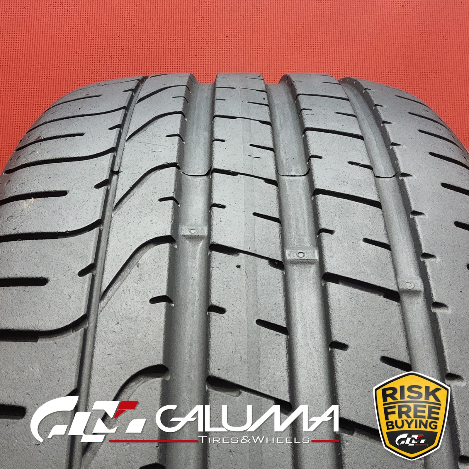 1 Tire Pirelli P Zero (N0) 245/35ZR20 245/35/20 2453520 91Y No Repairs #94945