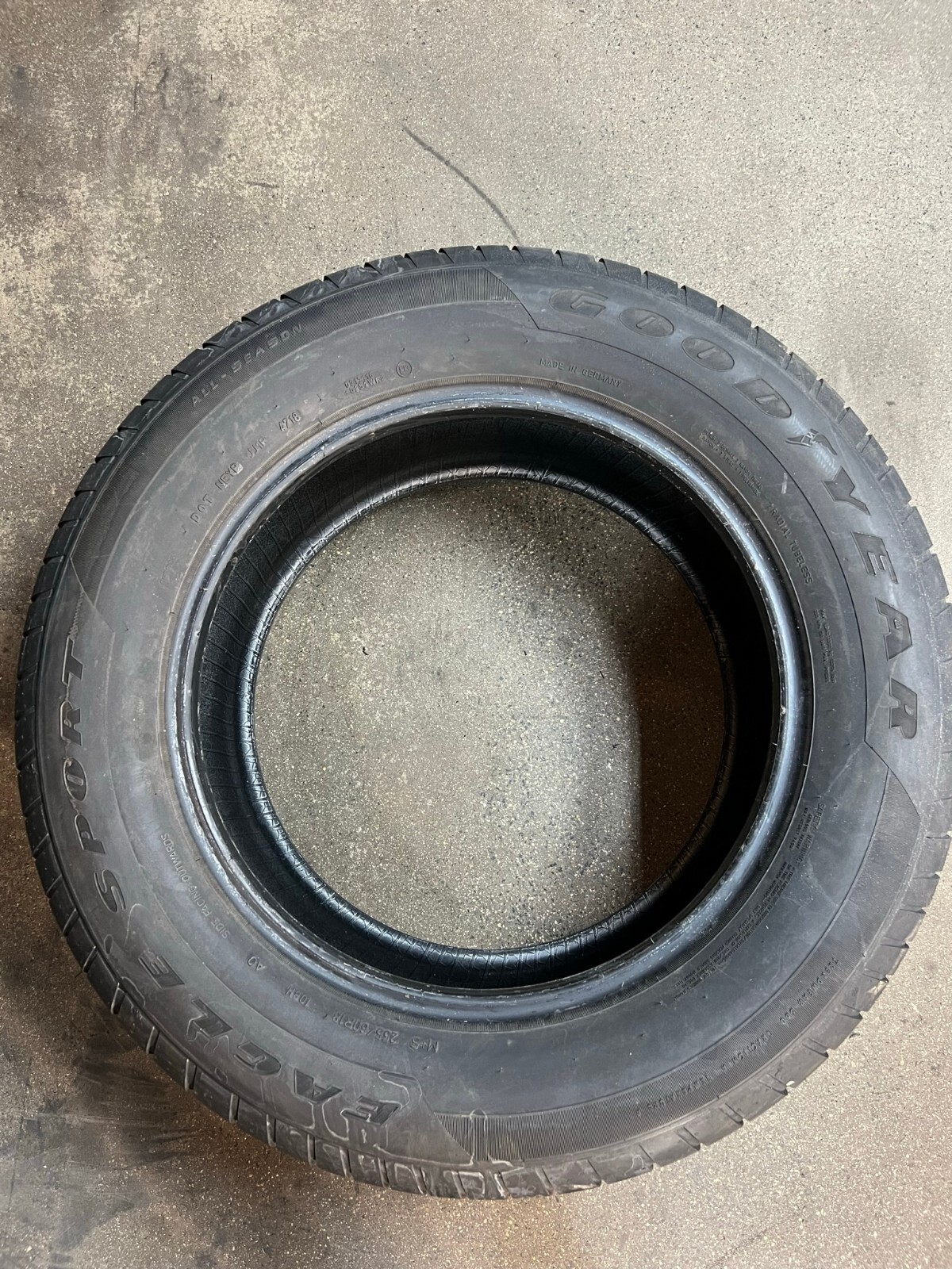 Used 255/60R18 Goodyear Eagle Sport AO – 108H – 7/32 No Repairs