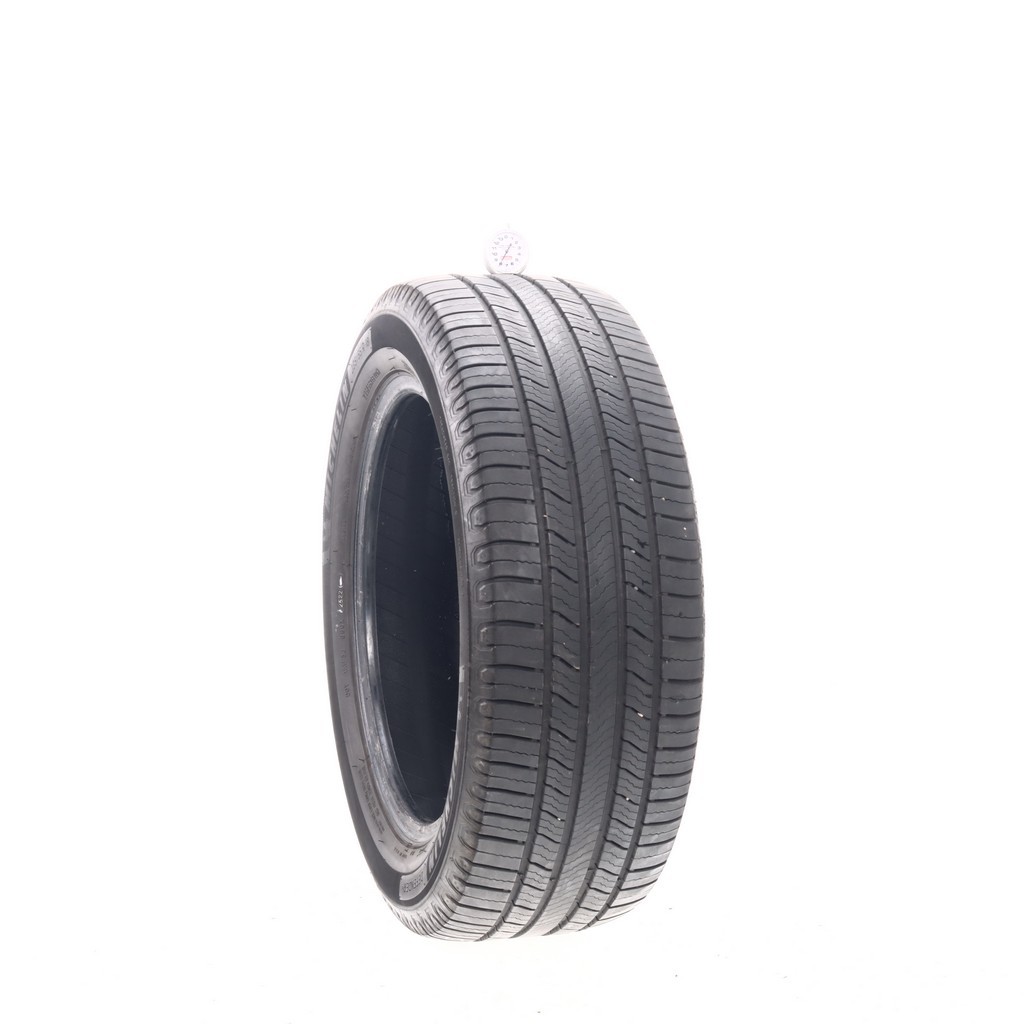 Set of (4) Used 235/55R18 Michelin Defender 2 100H – 8-9/32
