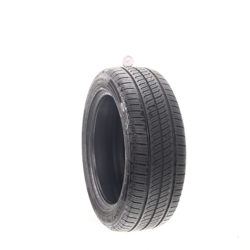 Set of (4) Used 235/55R19 Continental ControlContact Tour M A/S EV – 10-10.5/32