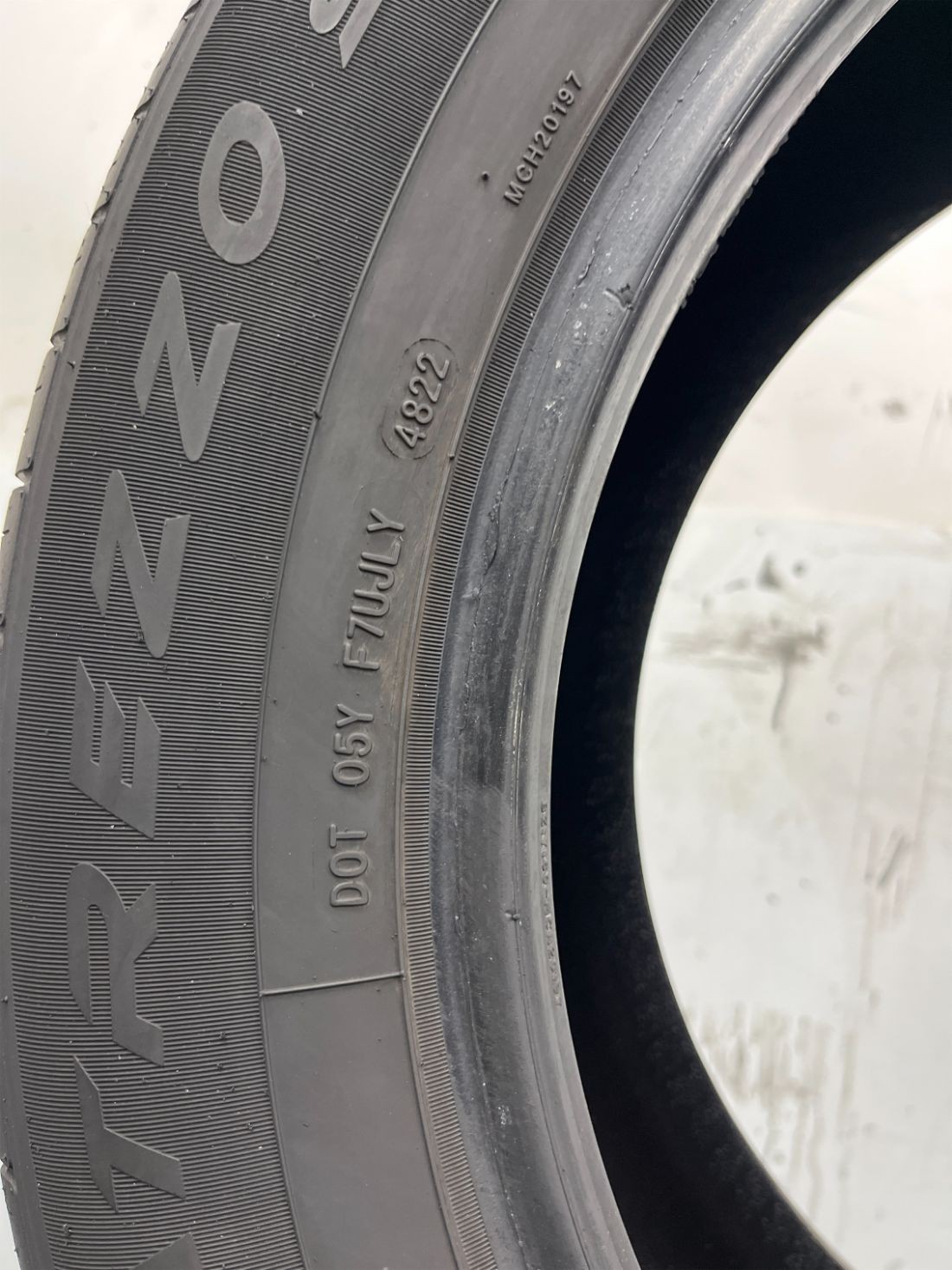 1 Used P215/65R17 Sailun Atrezzo SH408 99 H – 8/32