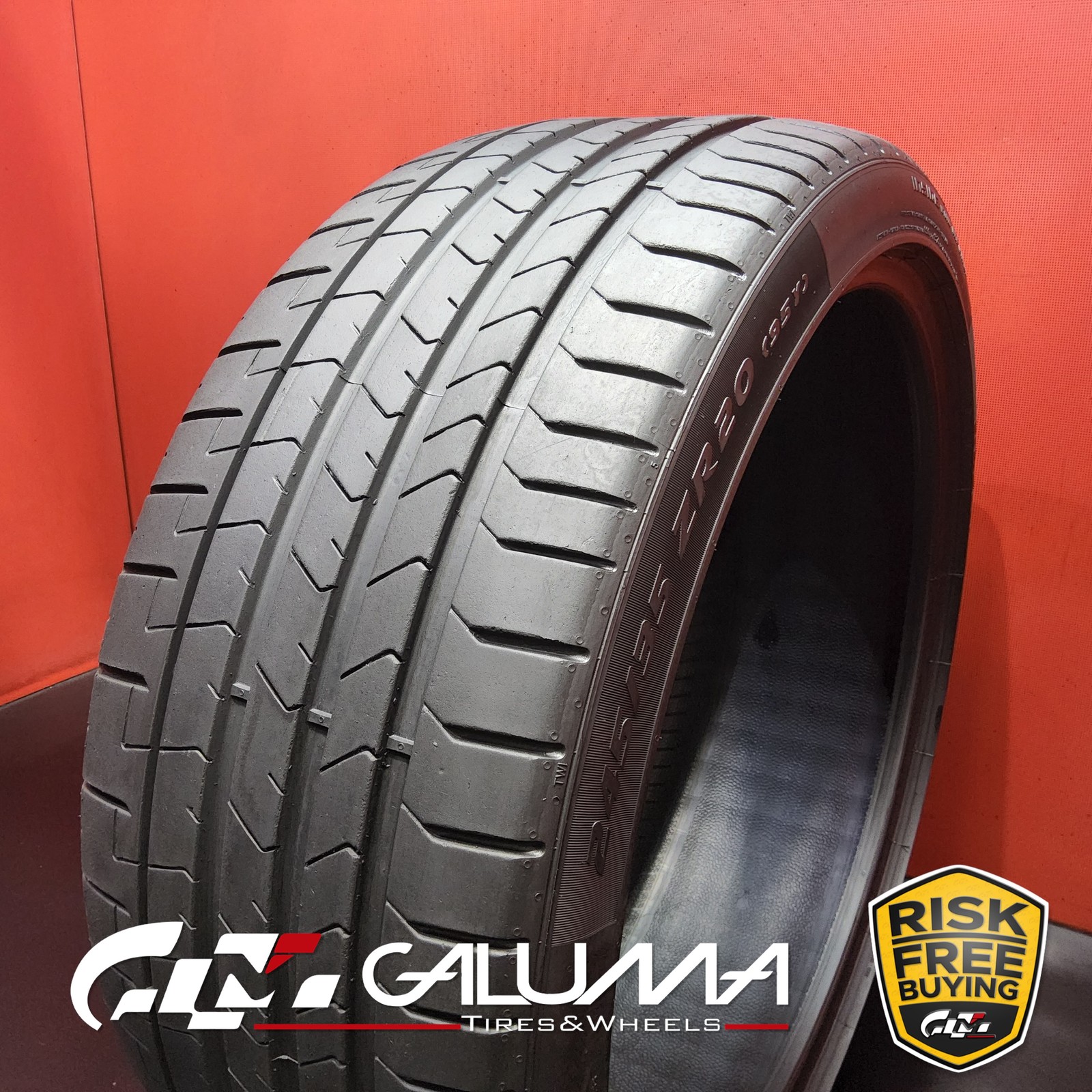 1 Tire LikeNEW Pirelli P-Zero (PZ4) 245/35ZR20 245/35/20 95Y No Repairs #96067