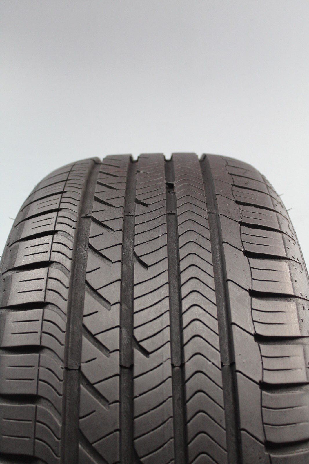 1 Used GoodYear Eagle Sport A/S AO 255/50R20 255/50/20 2555020 109H
