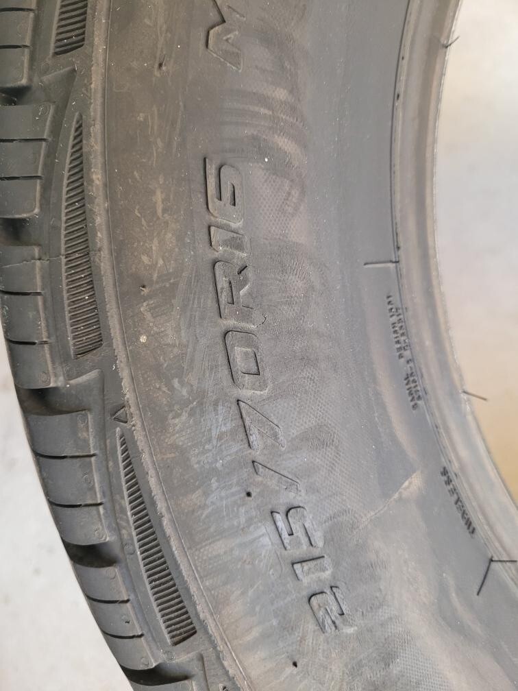 COOPER ADVENTURER H/T 215/70R16 USED TIRE 13/32 THREAD DEPTH WHITE BLACK WALL