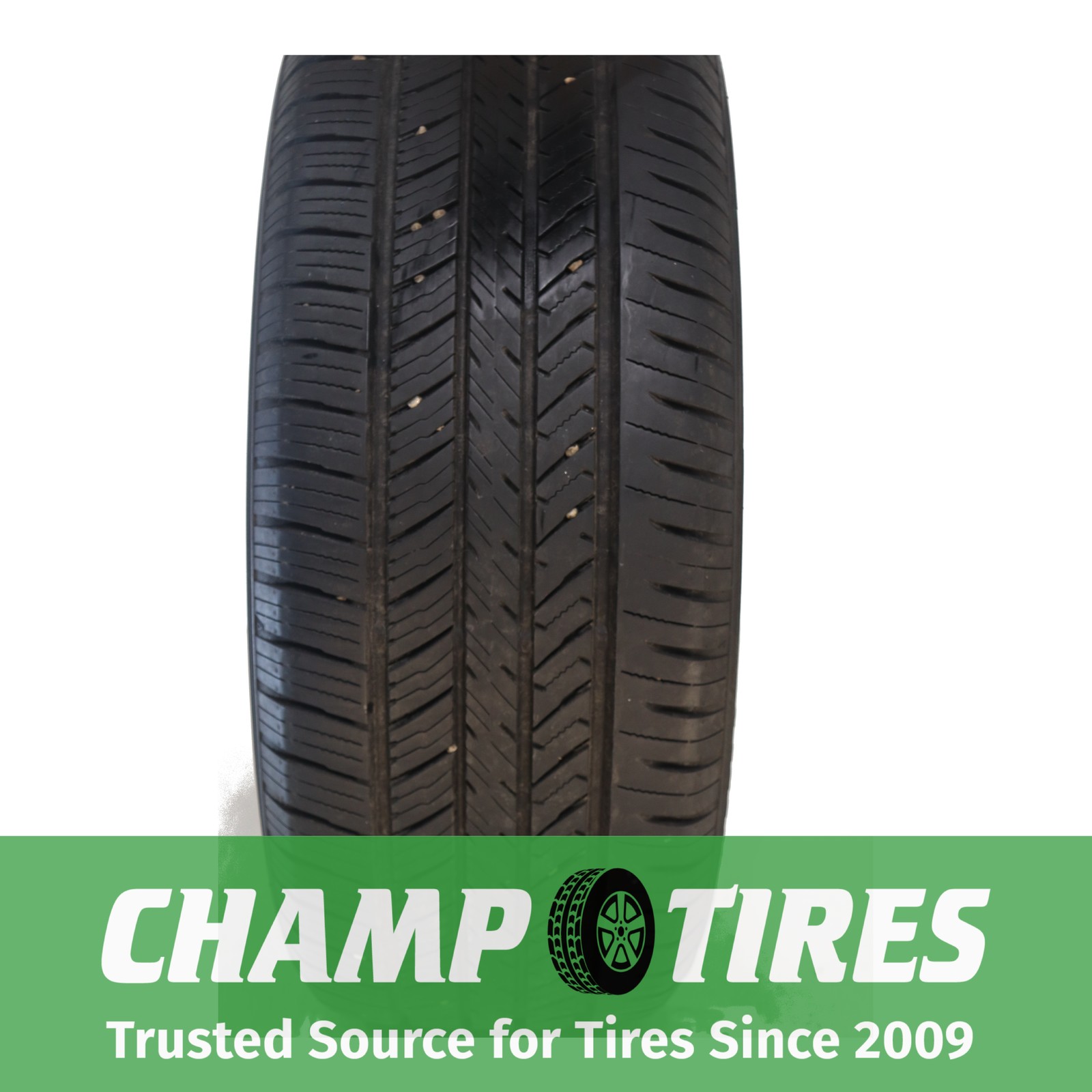 Set Of 2 P235/55R17 Yokohama YK-GTX All Season 99 H Used 9/32nds