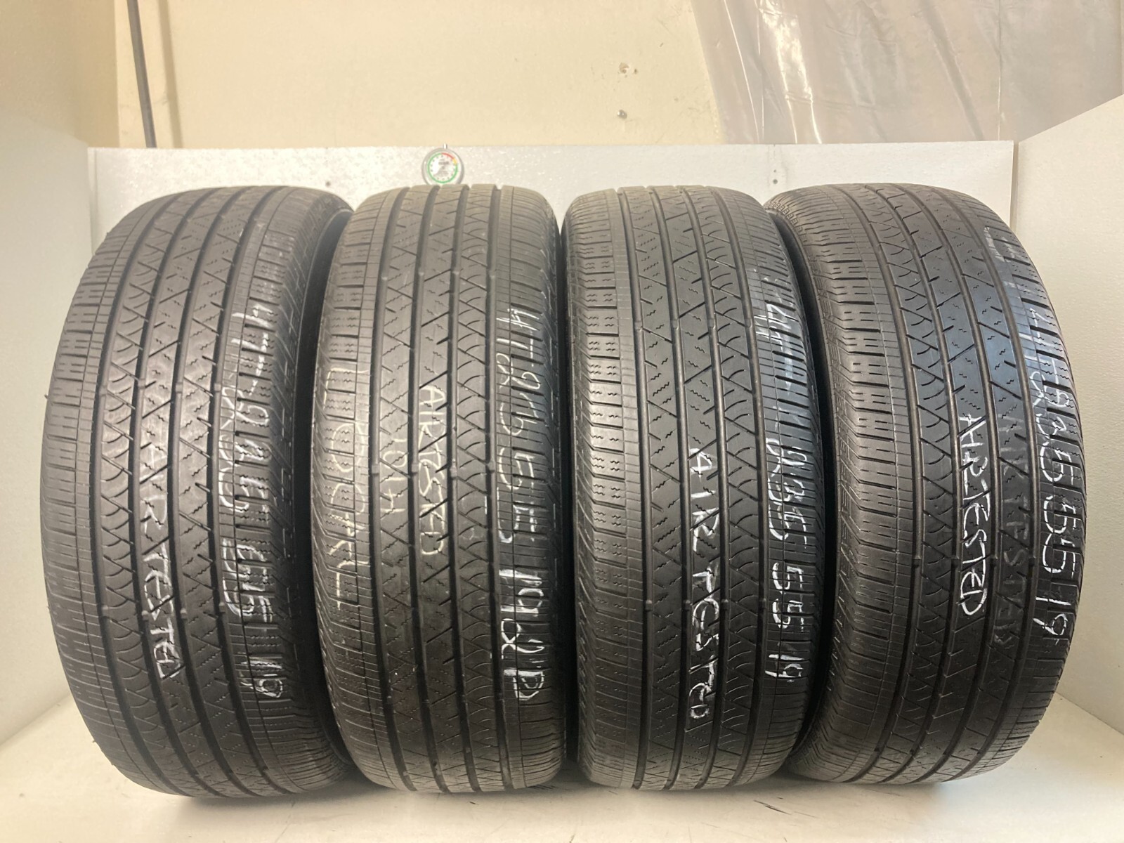NO SHIPPING ONLY LOCAL PICK UP 4 Tires 235 55 19 Continental CrossContact Lx