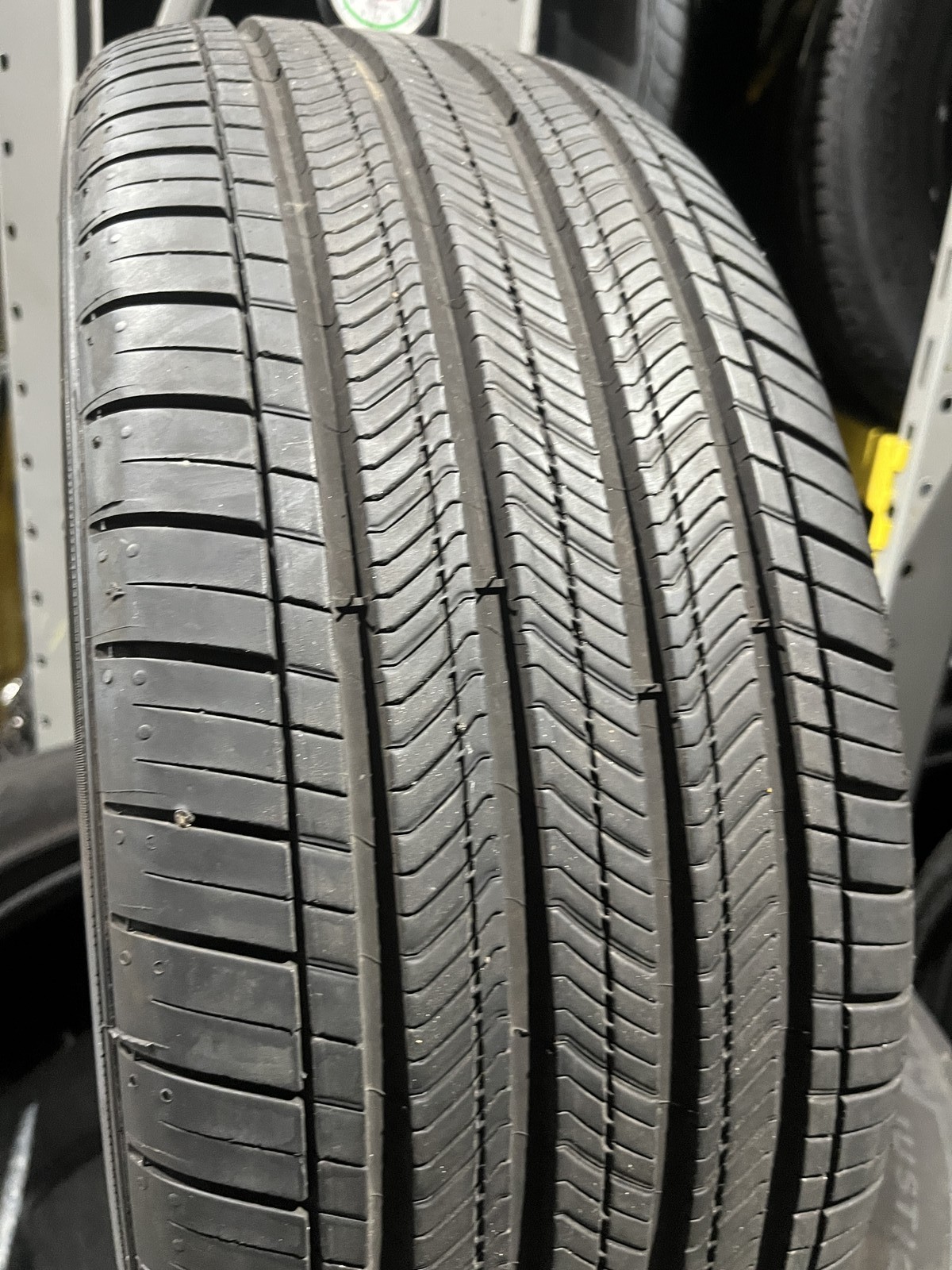 1 Tire Michelin Primacy All Season TO Acoustic 235/45R18 98W DOT.1625 7.25/32
