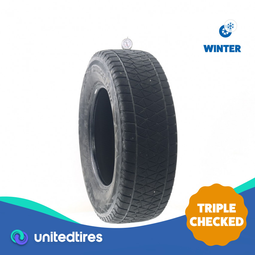 Used 255/70R17 Bridgestone Blizzak DM-V2 112S – 6/32