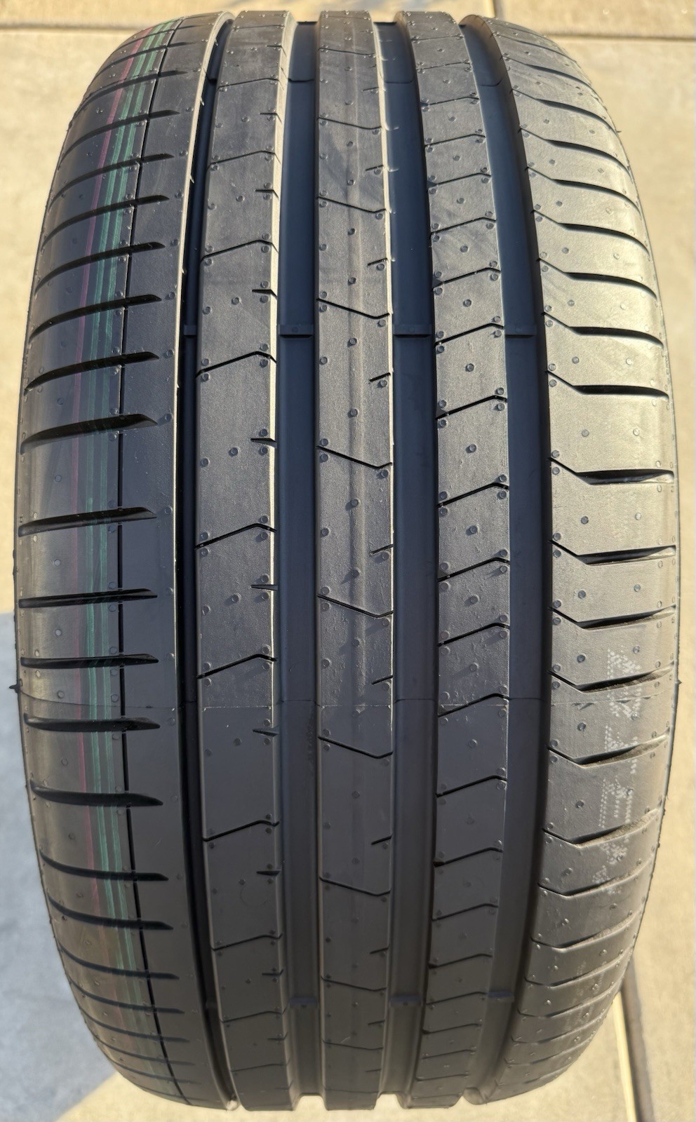 4X BRAND NEW Pirelli P Zero PZ4 Tesla Model S Tires 2X 255/45R19 & 2X 285/40R19!