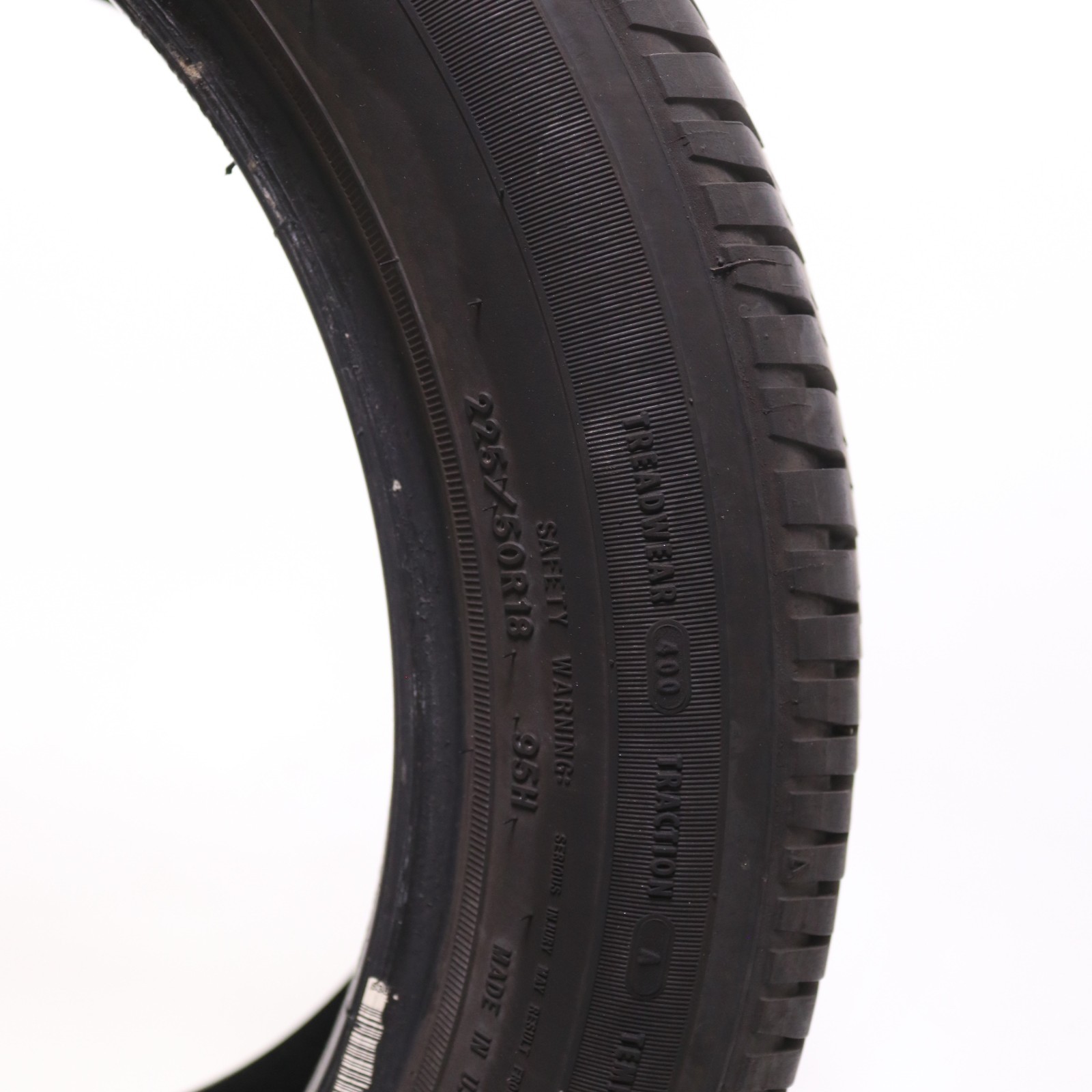 Set of 2 Used 225/50R18 Goodyear Eagle LS-2 – 95H – 8.5-9/32 No Repairs