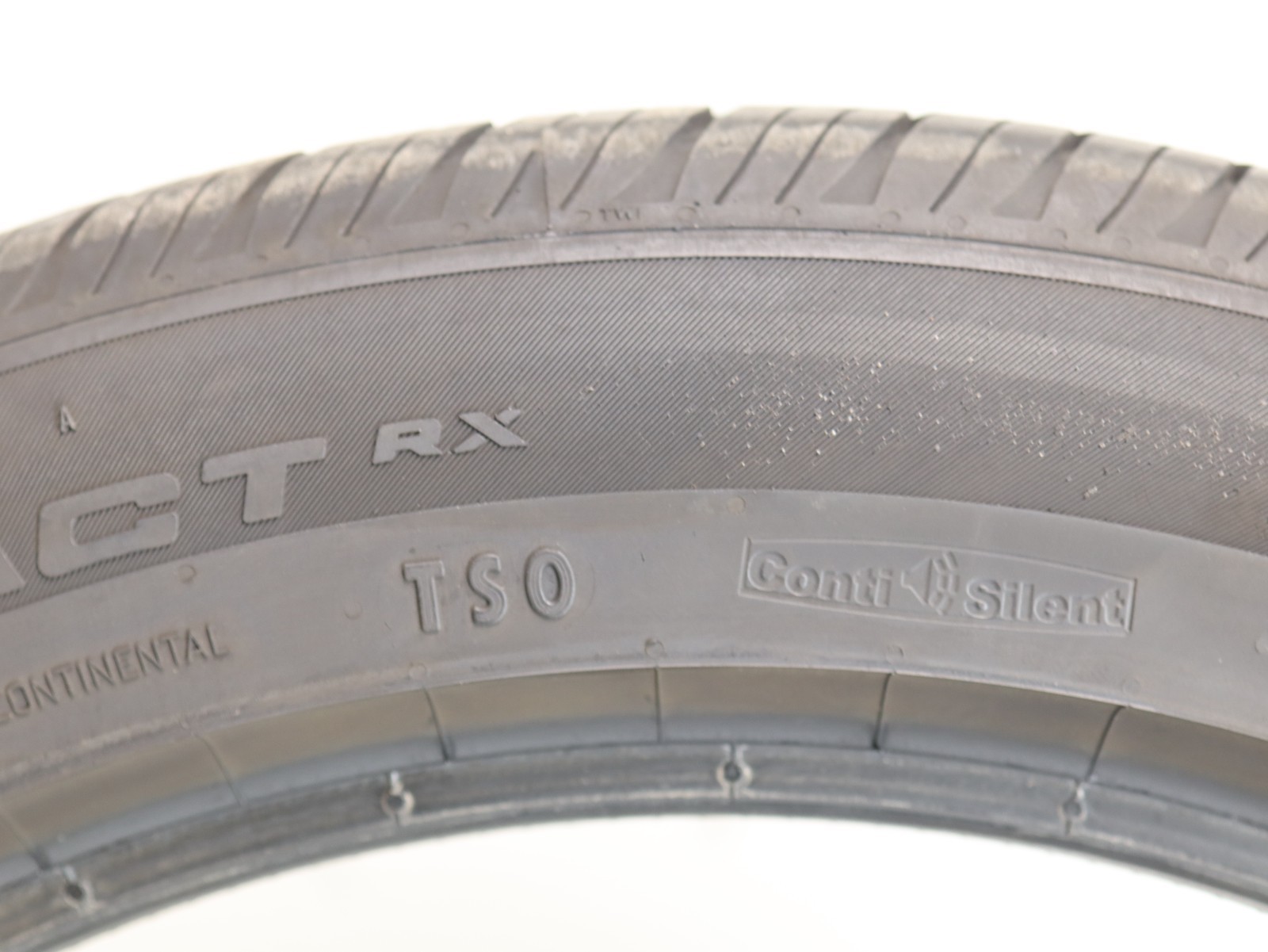 285/40R19 Continental Pro Contact RX TSO 107V 5.5/32 DOT 0124 1M63