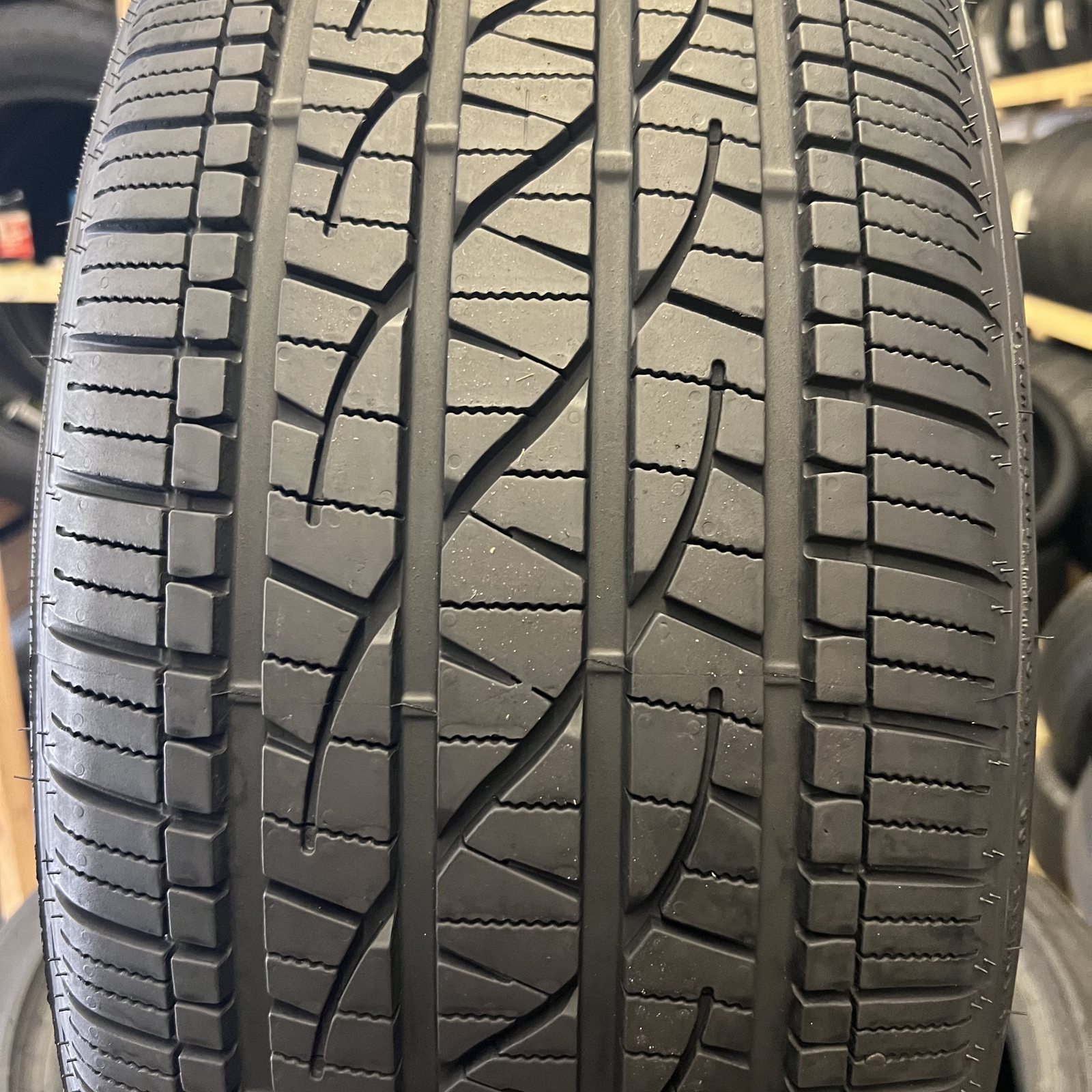 1 Tire LikeNEW FIRESTONE DESTINATION LE3 255/50/20 109H No Patch