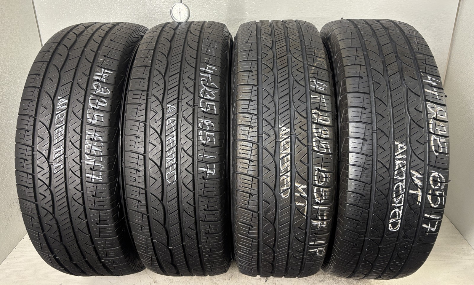 NO SHIPPING ONLY LOCAL PICK UP Set 4 Tires 235 65 17 Kelly Edge Touring Plus
