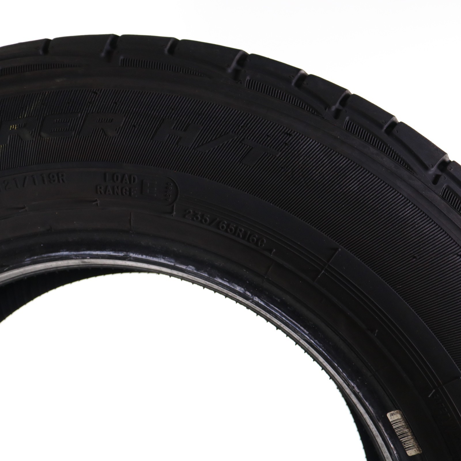 Used 235/65R16C Cooper Adventurer H/T – 121/119R – 13/32