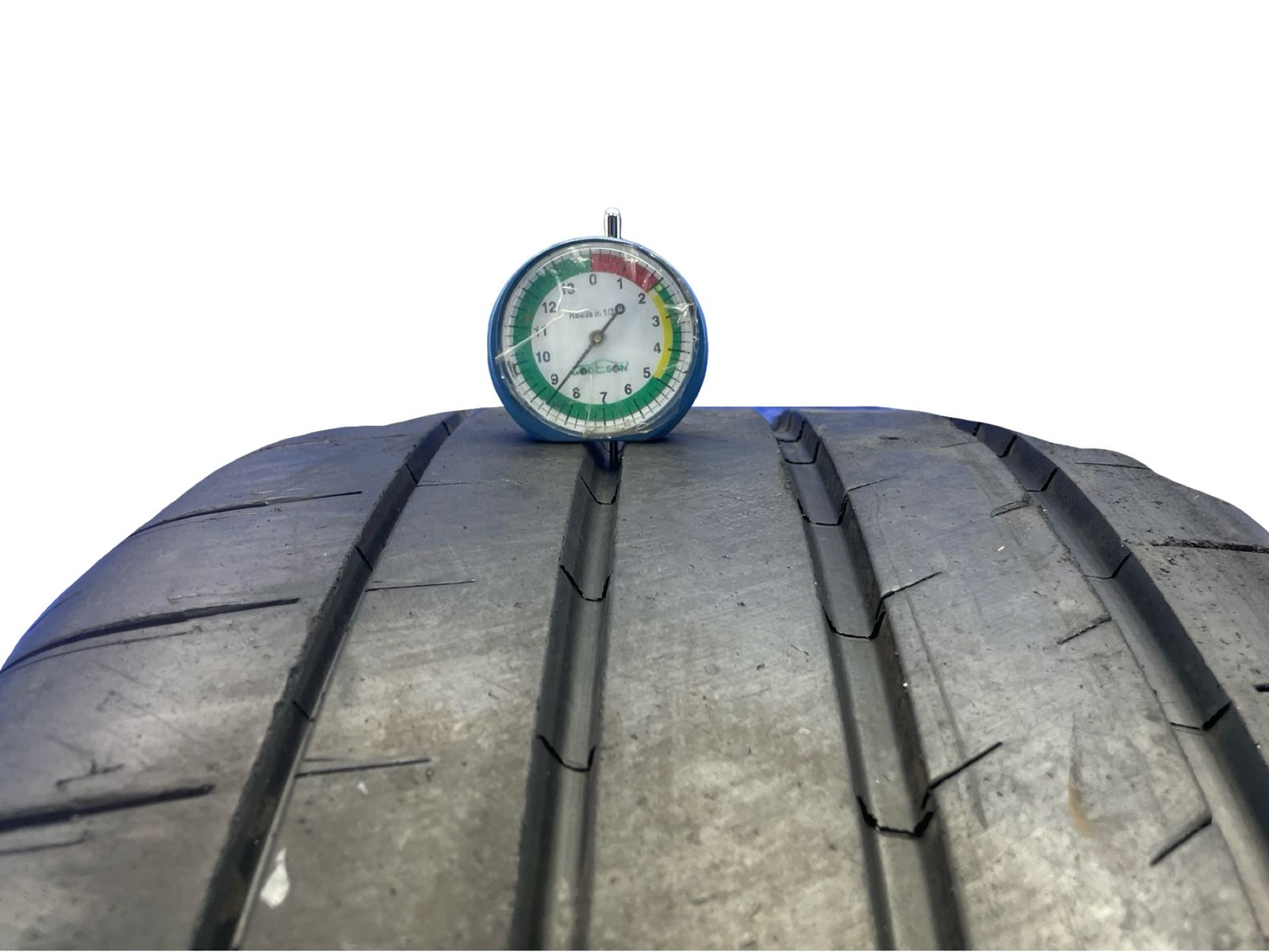 265/30ZR19 93Y MICHELIN PILOT SPORT 4S 8/32NDS DATECODE 3923