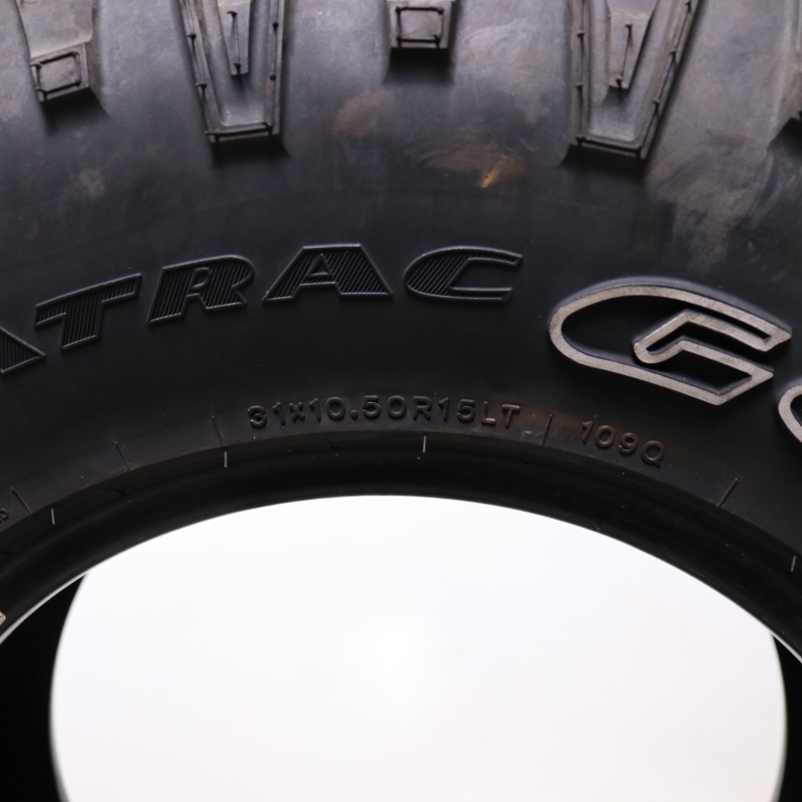 Set of 2 Used LT 31X10.50R15 Goodyear Wrangler Duratrac – 109Q – 12-13/32