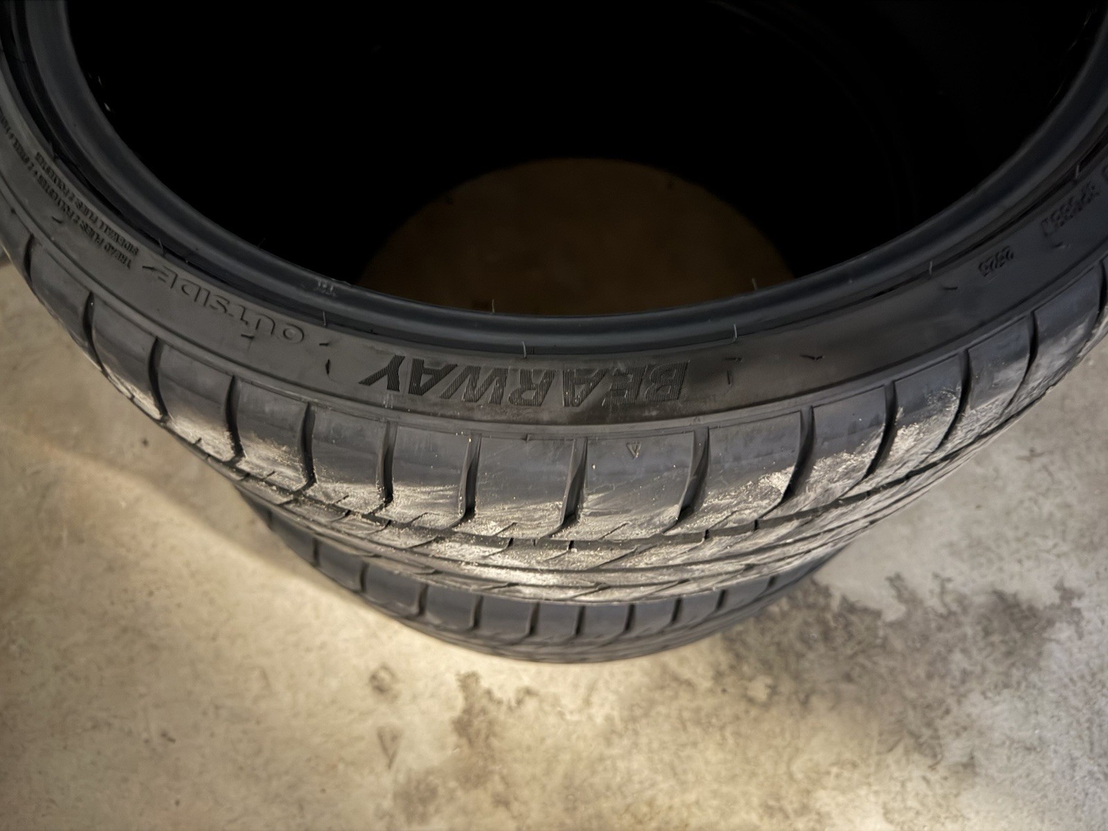 BEARWAY BW118 265/30R20 Performance All Season Tires Set of 2 Used