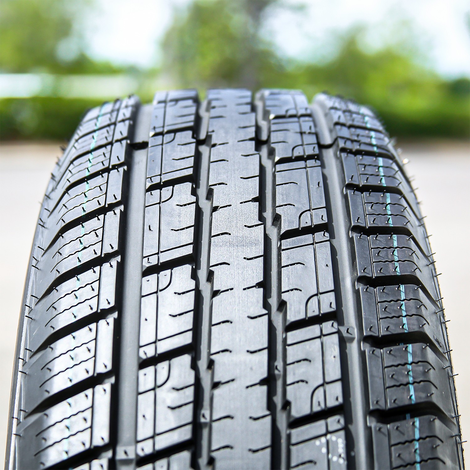 Tire Arroyo Eco Pro H/T 2 275/55R20 117H AS A/S All Season