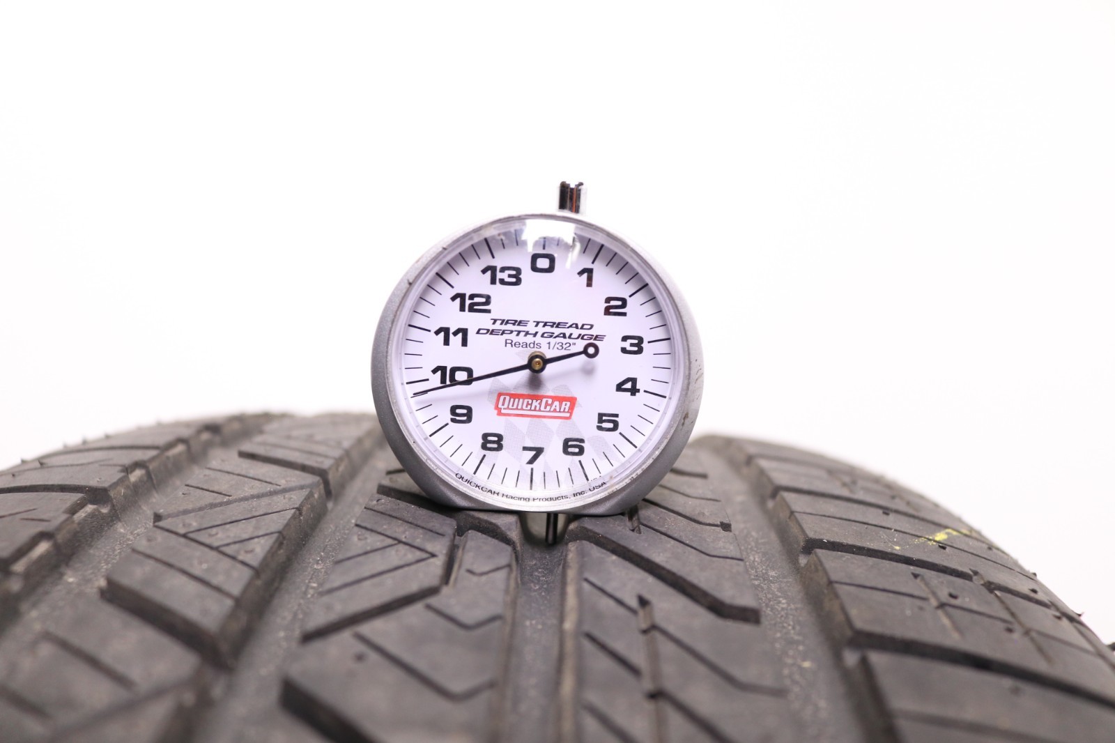 Set of 2 Take Off 245/45ZR19 Road Hugger GTZ – 102W – 9.5-10.5/32 No Repairs