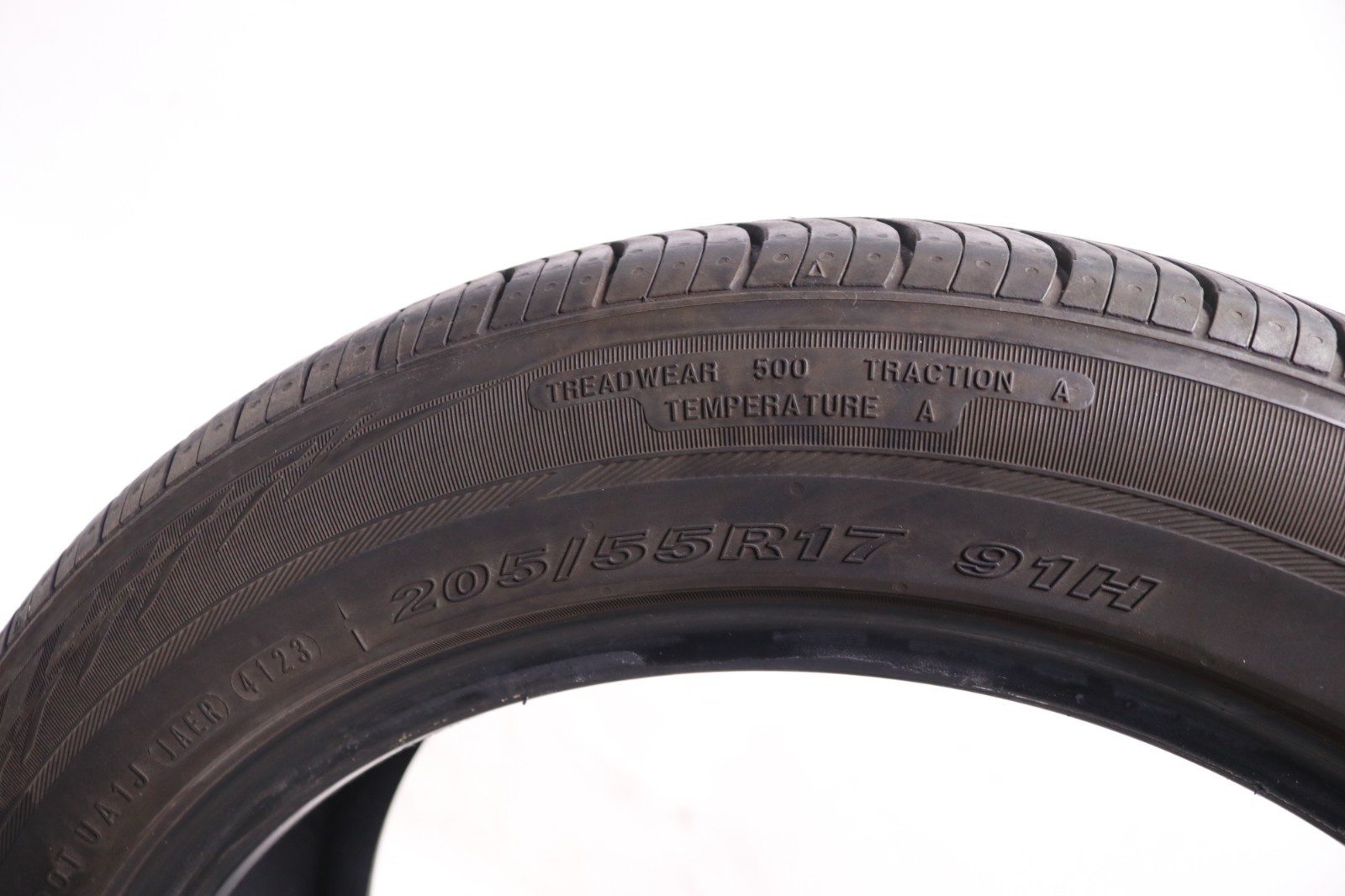 Set of 4 Used 205/55R17 Nexen N’Priz AH8 – 91H – 8-9/32