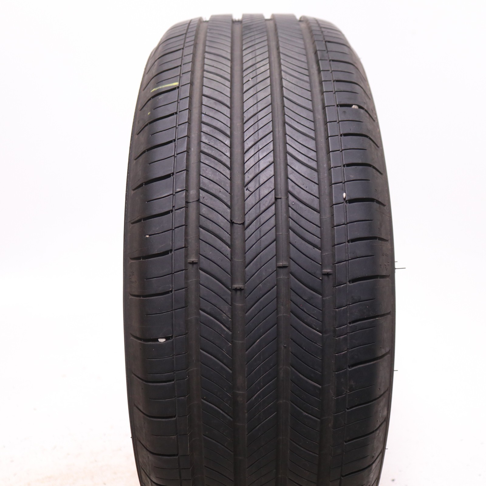 Set of 2 Used 215/55R17 Michelin Primacy A/S – 94V – 7.5/32 No Repairs