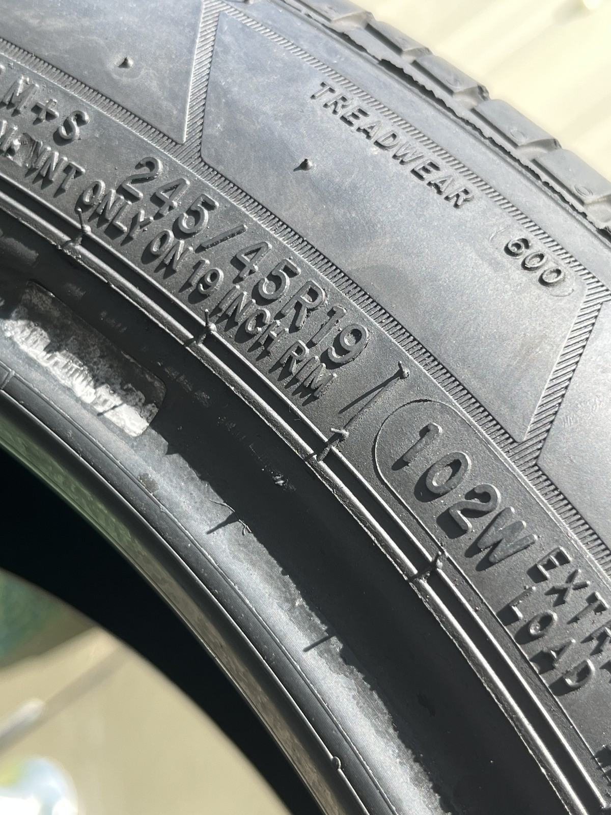 1 Tire Cooper ProControl 245/45R19 102W DOT.5023 8.25/32 No Patch
