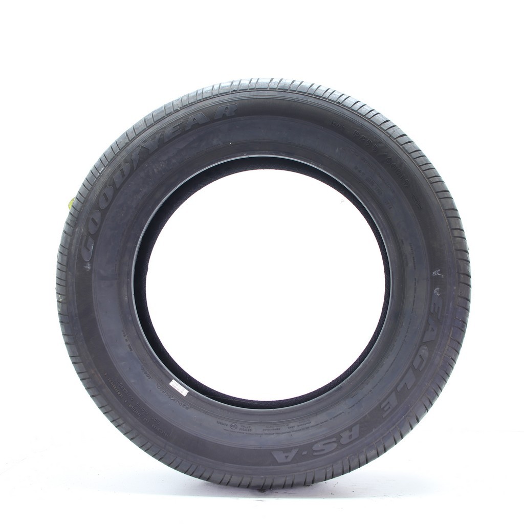 New 255/60R19 Goodyear Eagle RS-A 108H – 11/32