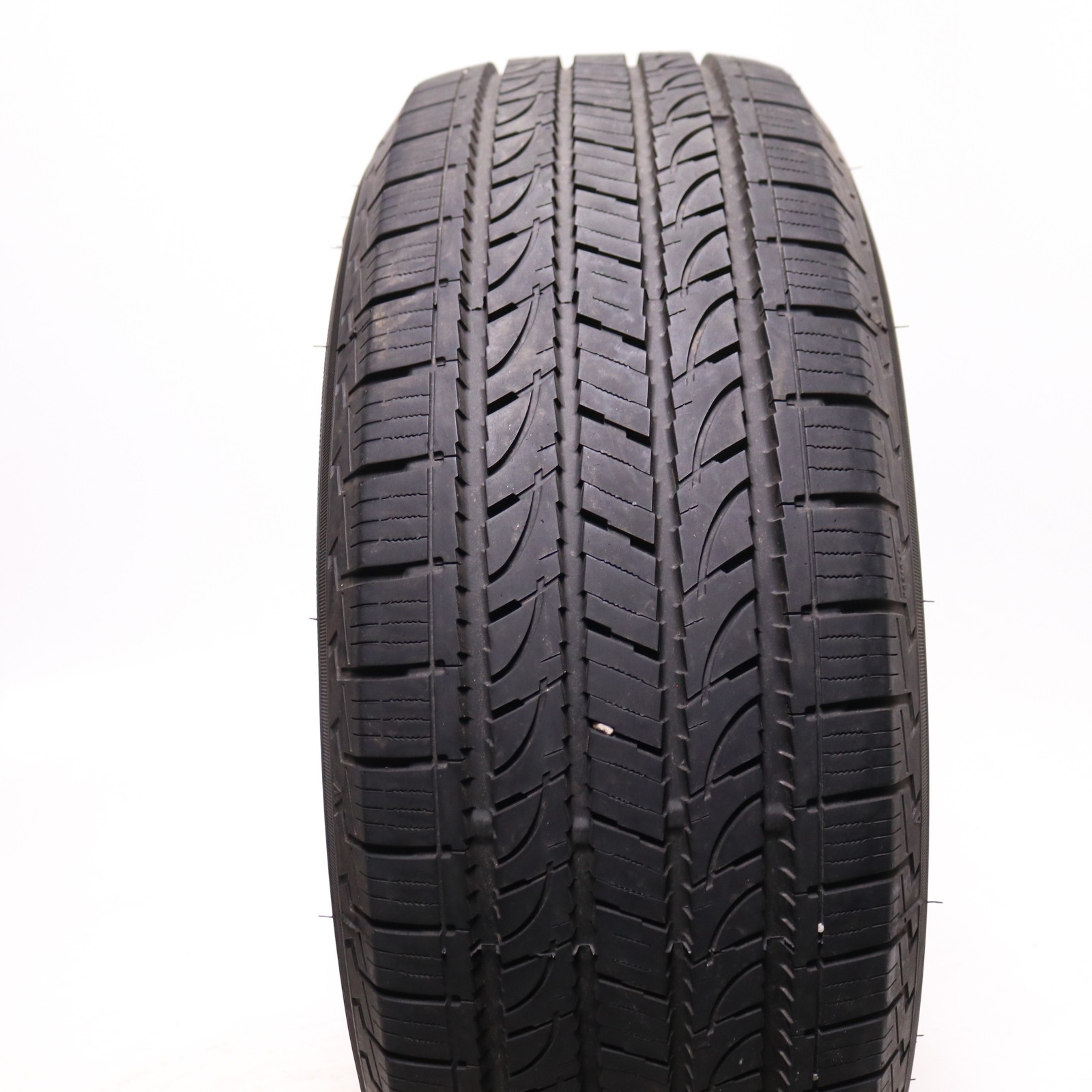 Set of 2 Used 255/60R18 Yokohama Geolandar H/T G056 – 112V – 9-10/32 No Repairs