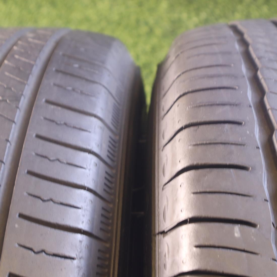 PAIR 235 65 18 Michelin Primacy Tour A/S 70% Tread 6/32 106H #27307