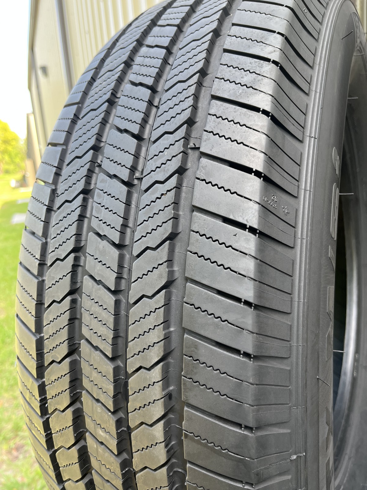 1 Tire Michelin LTX M/S2 255/70R18 112T DOT.0124 9.75/32 NO Patch