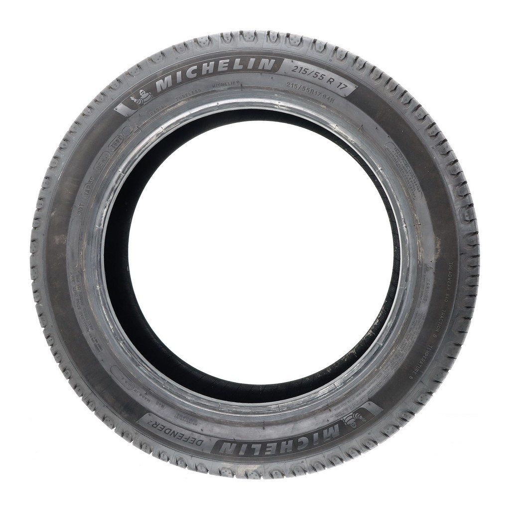 Set of (4) Used 215/55R17 Michelin Defender 2 94H – 9-10/32