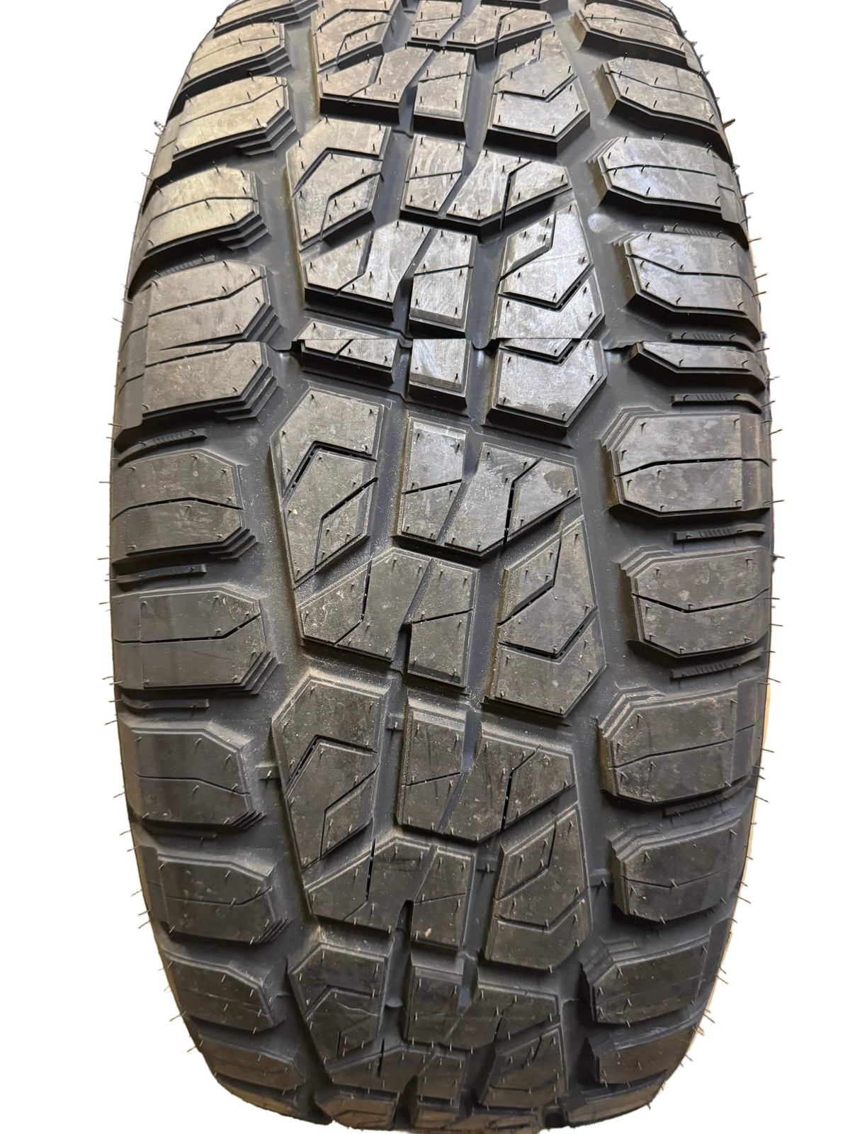 2 DELINTE DX-20 BANDIT X/T BSW P 275 50 22 111H RUGGED TERRAIN TIRE 833846