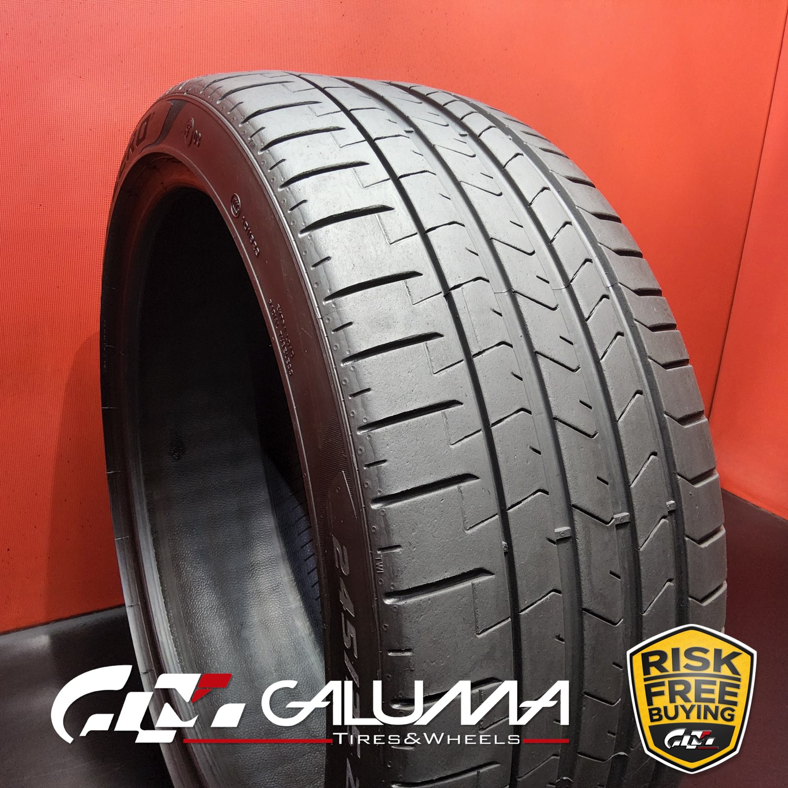 1 Tire LikeNEW Pirelli P-Zero (PZ4) 245/35ZR20 245/35/20 95Y No Repairs #96067