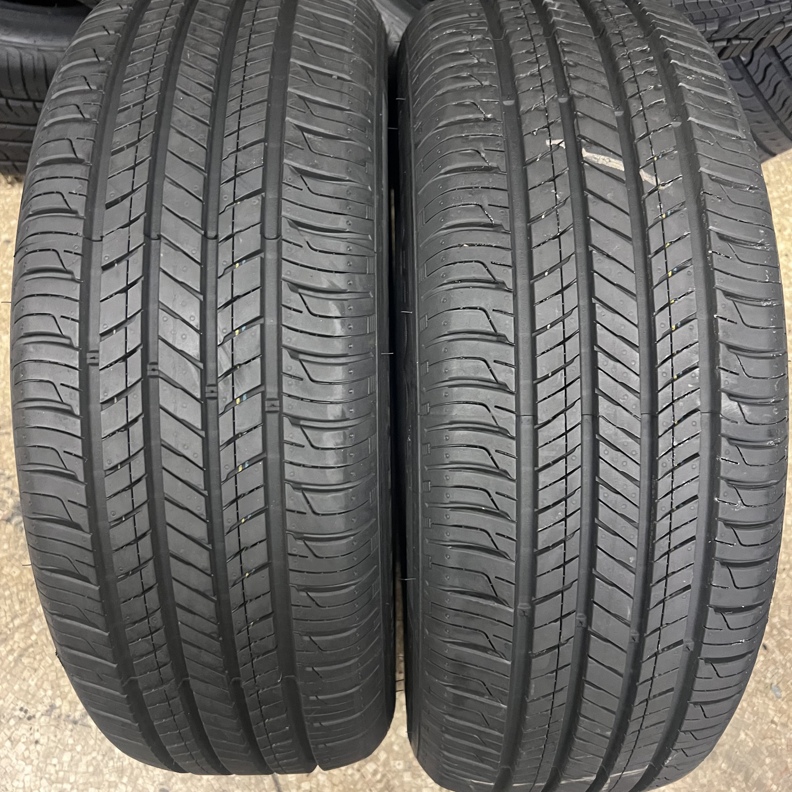 Set Of 2 Tires Likenew Hankook Kinergy GT 205/60R16 92H DOT.3923 9/32 NO Patch