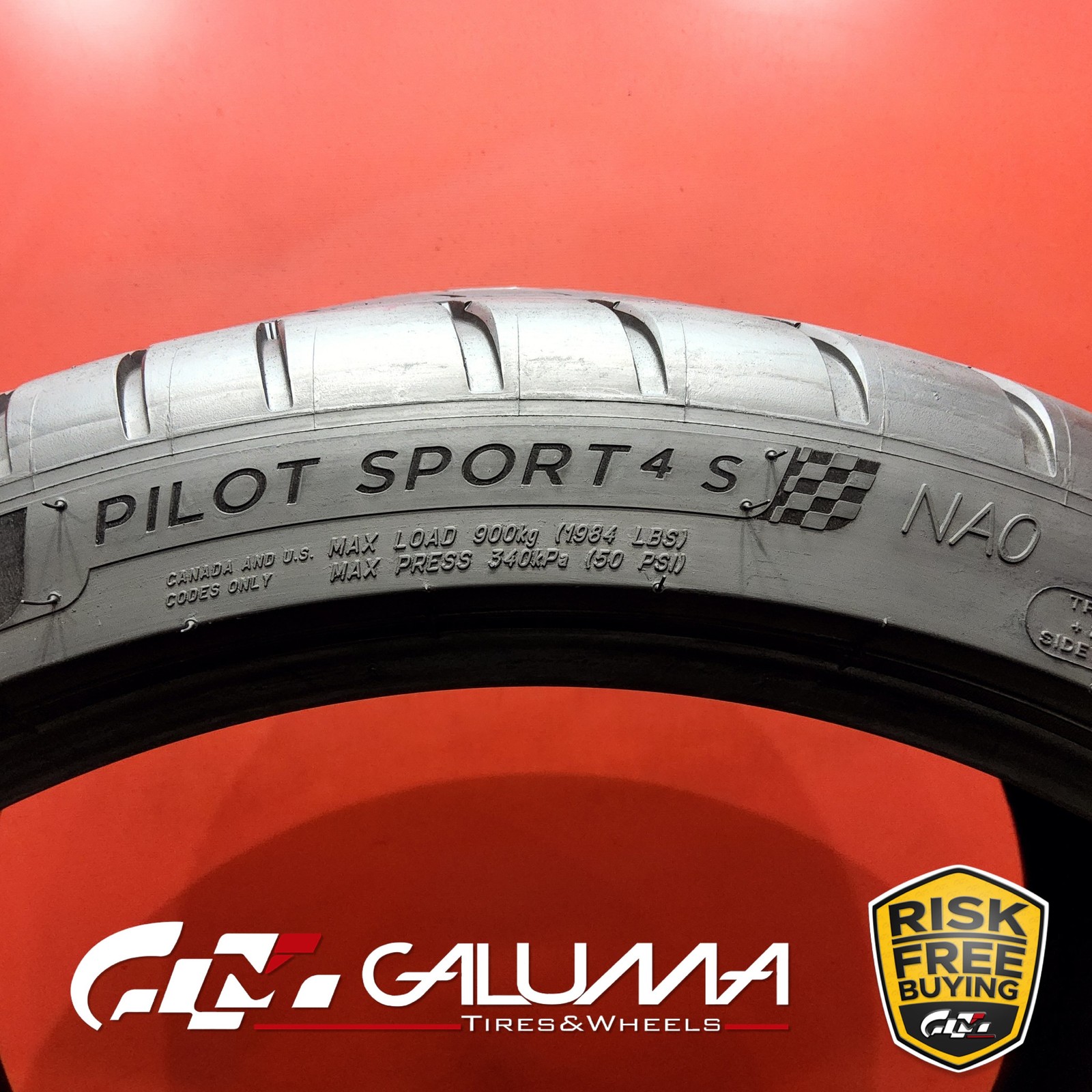 1 (One) Tire Michelin Pilot Sport 4S 305/30ZR21 305/30/21 3053021 104Y XL #87971